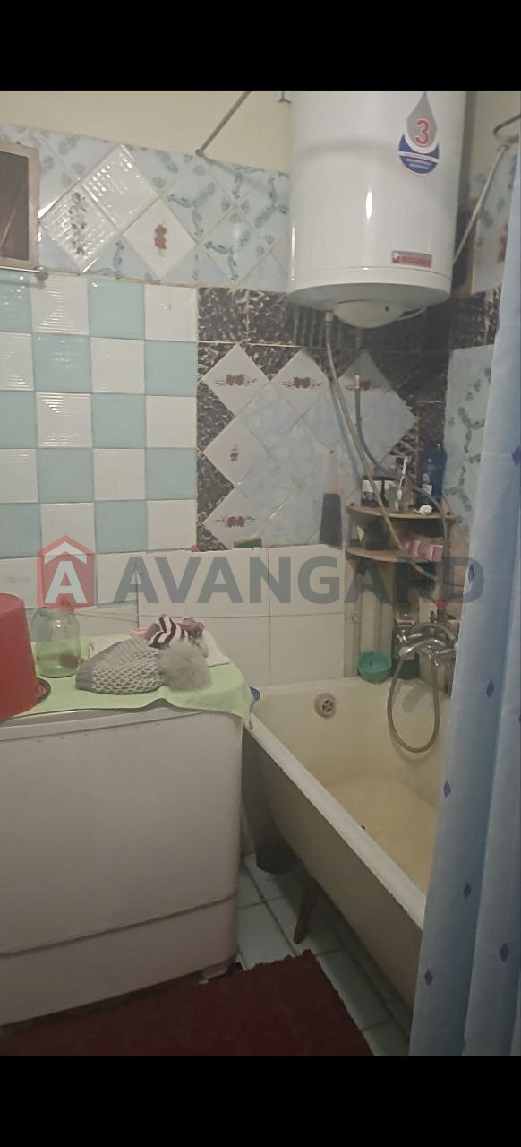 3 ��. ��������, 58/50/8 ��. �., 1/5 ������ ���� 3