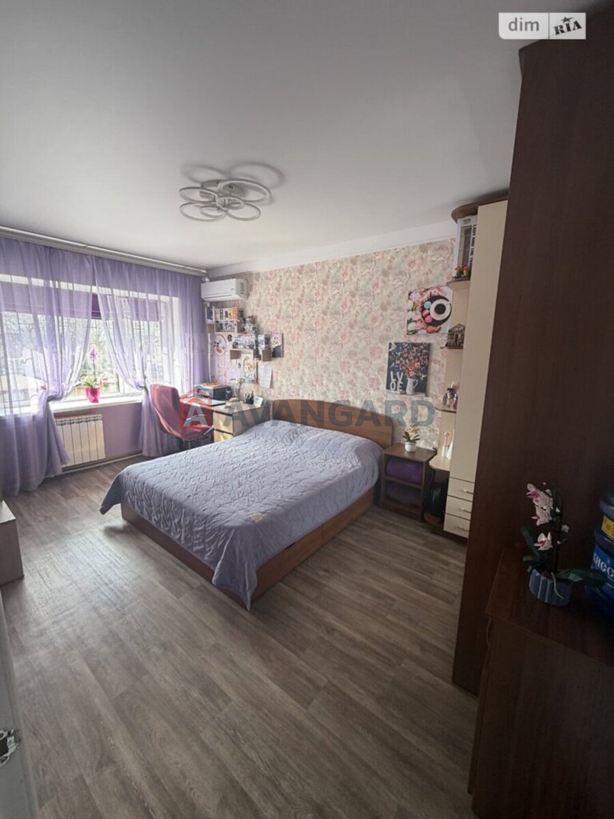 3 ����. ��������, 74/-/- ��. �., 2/4 ���� ���� 13