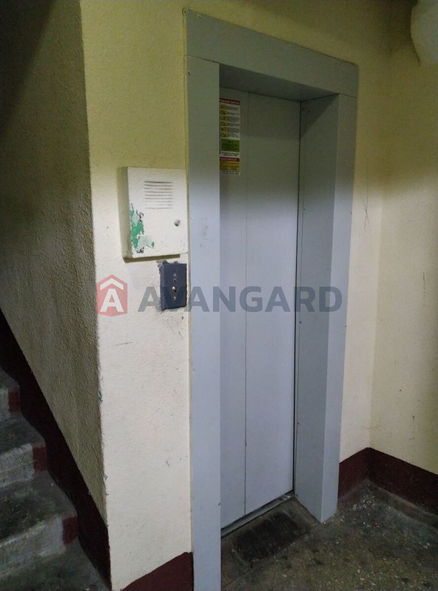 3 . , 68/47/7 . ., 3/9   7