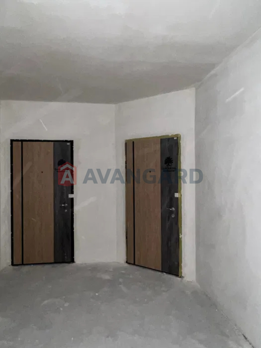 1 ��. ��������, 49/-/21 ��. �., 5/10 ������ ���� 5