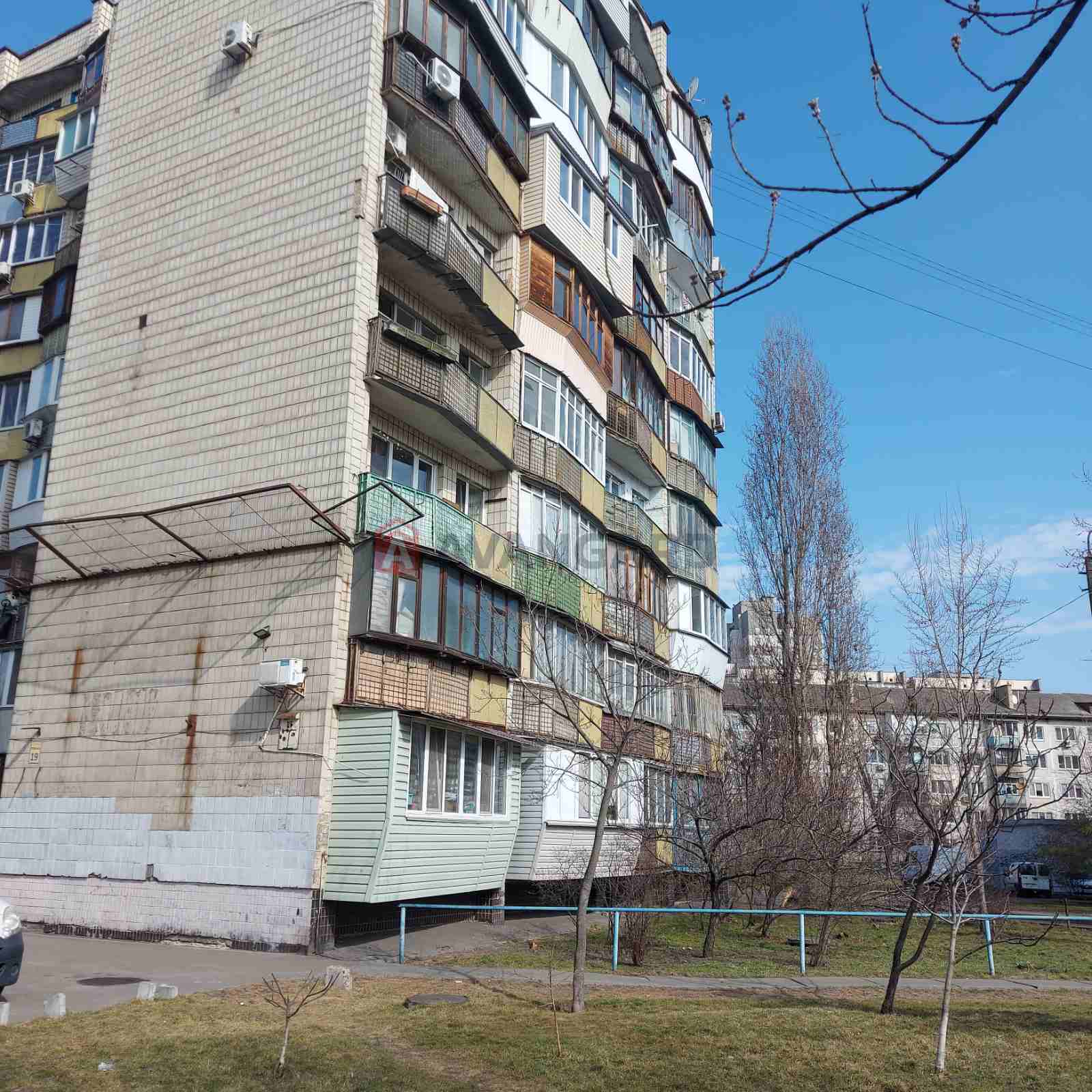 1 ����. ��������, 30,5/-/6 ��. �., 8/9 ���� ���� 10