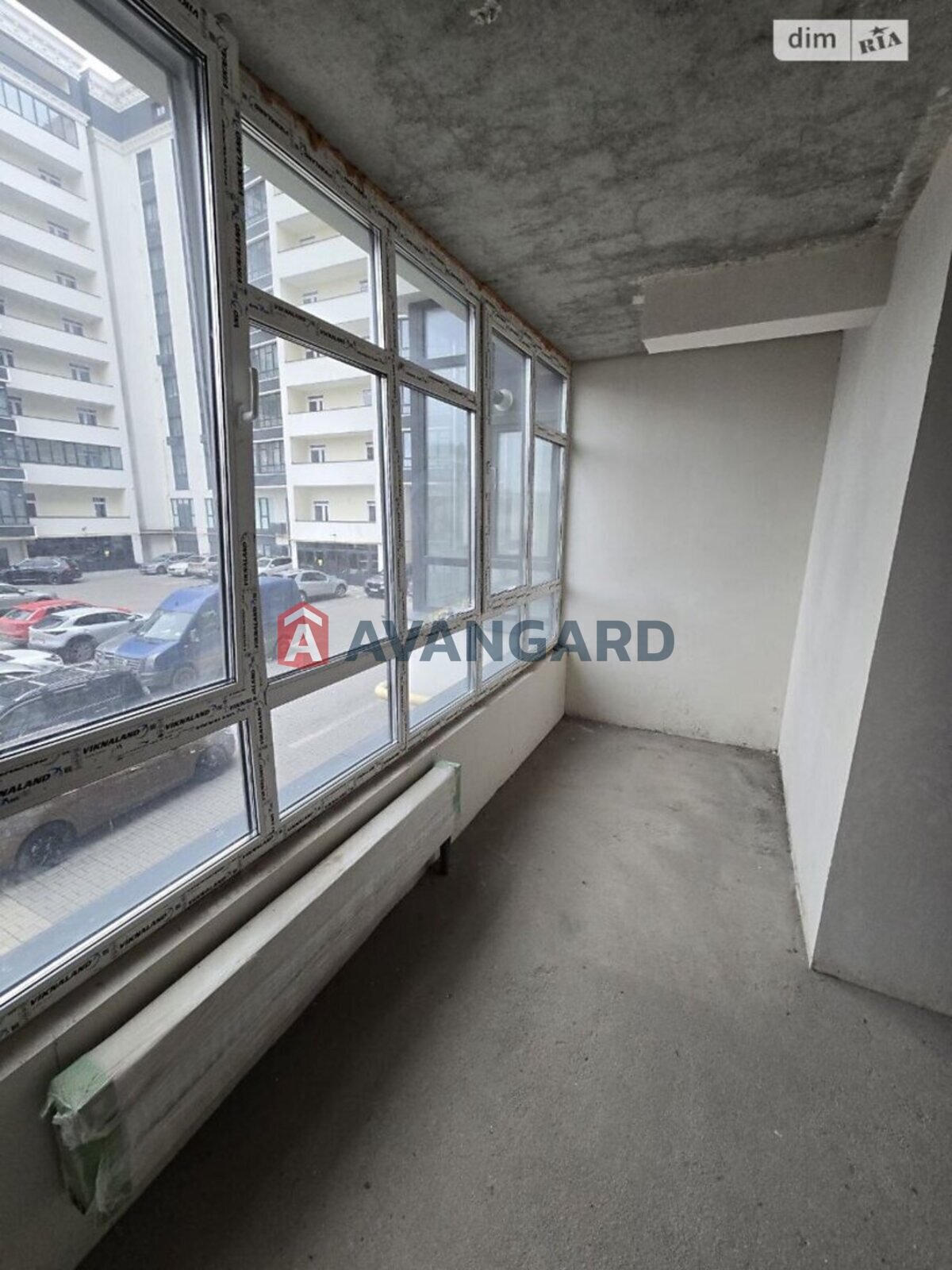 2 ��. ��������, 86/52/18 ��. �., 2/11 ������ ���� 4