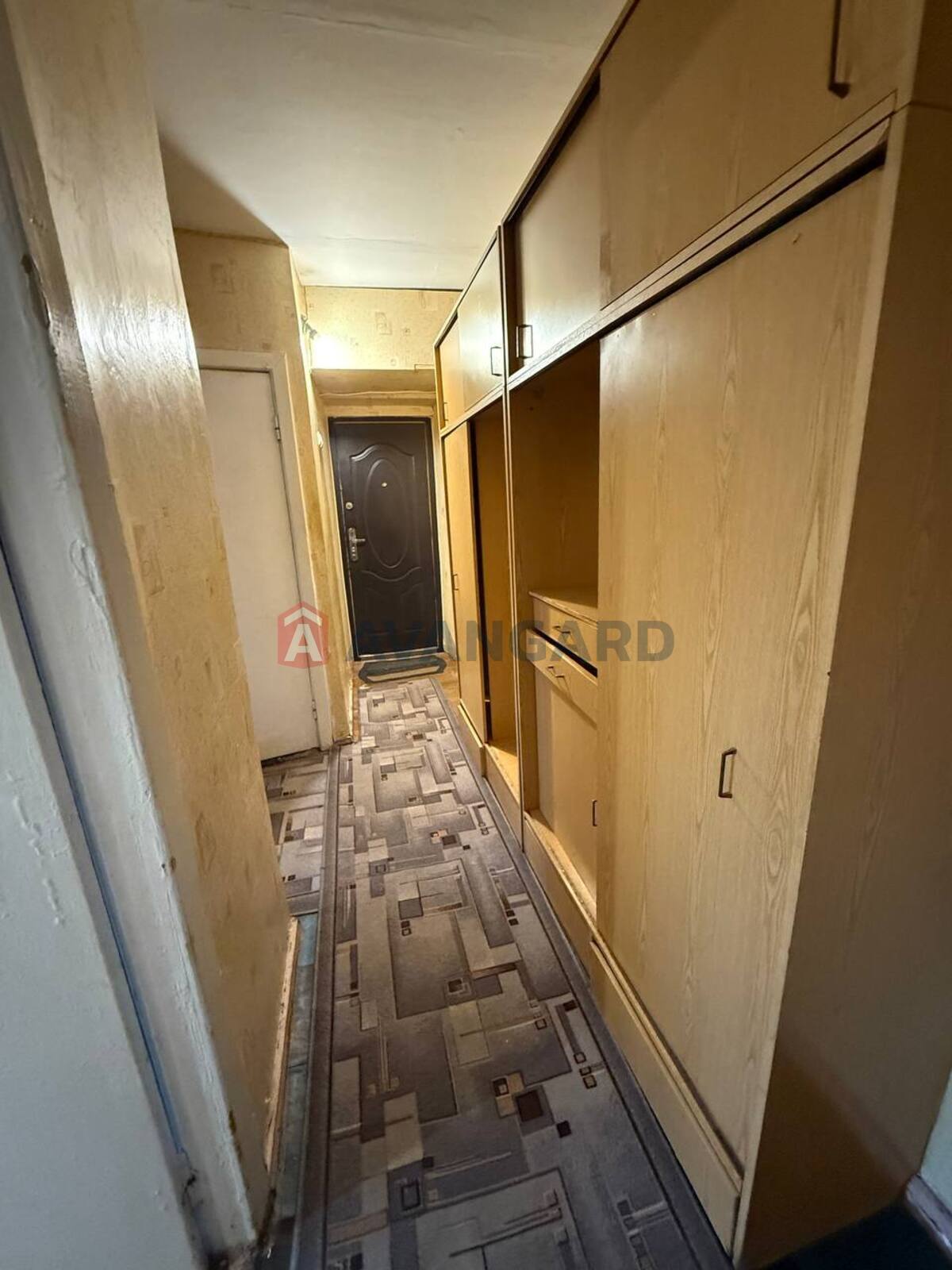 3 ��. ��������, 59/43/6 ��. �., 1/5 ������ ���� 5