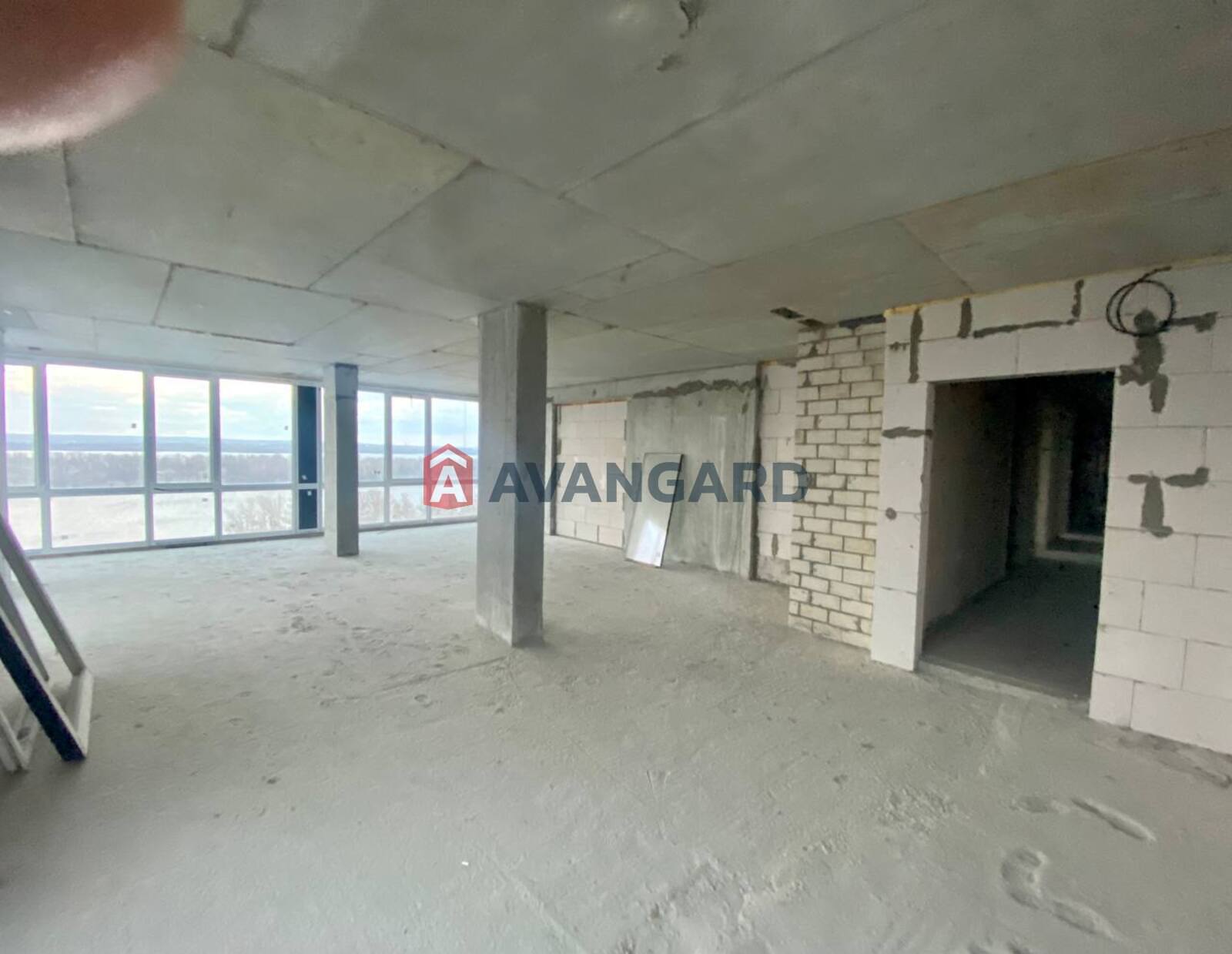 3 ��. ��������, 81/-/- ��. �., 7/23 ������ ���� 7