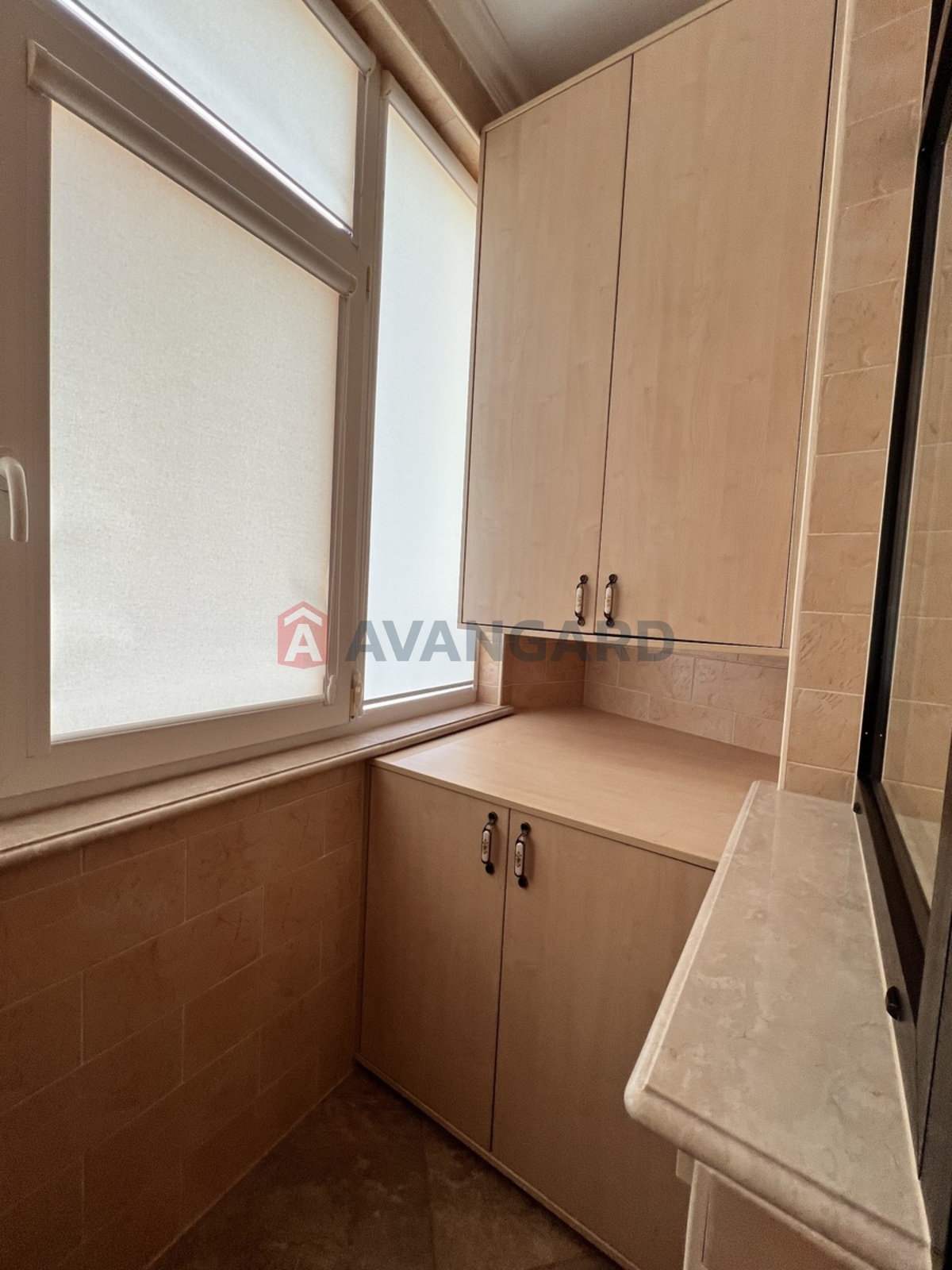 4 ��. ��������, 150/70/18 ��. �., 15/25 ������ ���� 11