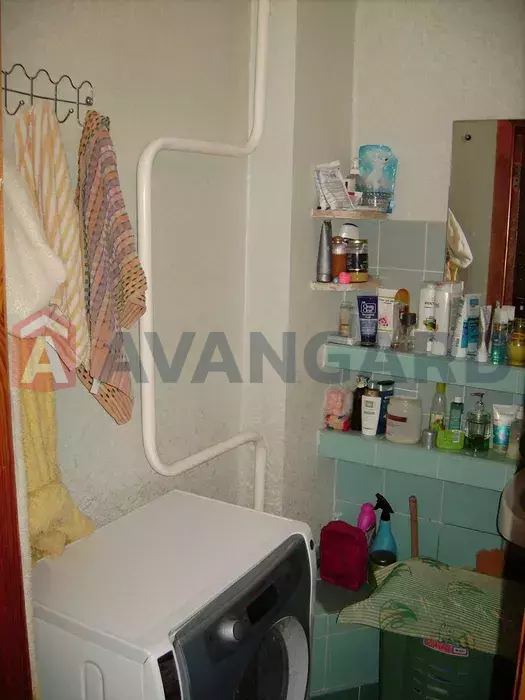 1 . , 35/-/7 . ., 3/9   3