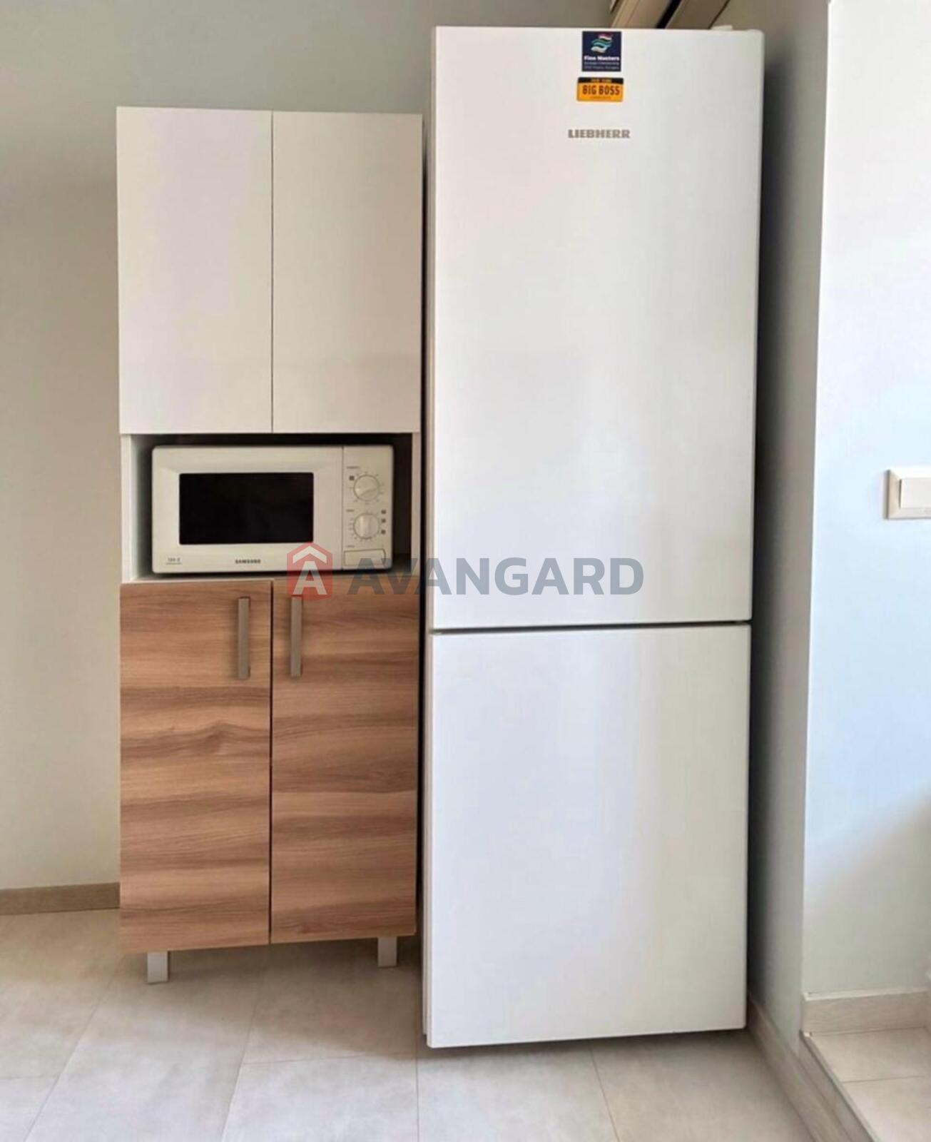 3 ��. ��������, 67/-/8 ��. �., 1/16 ������ ���� 4