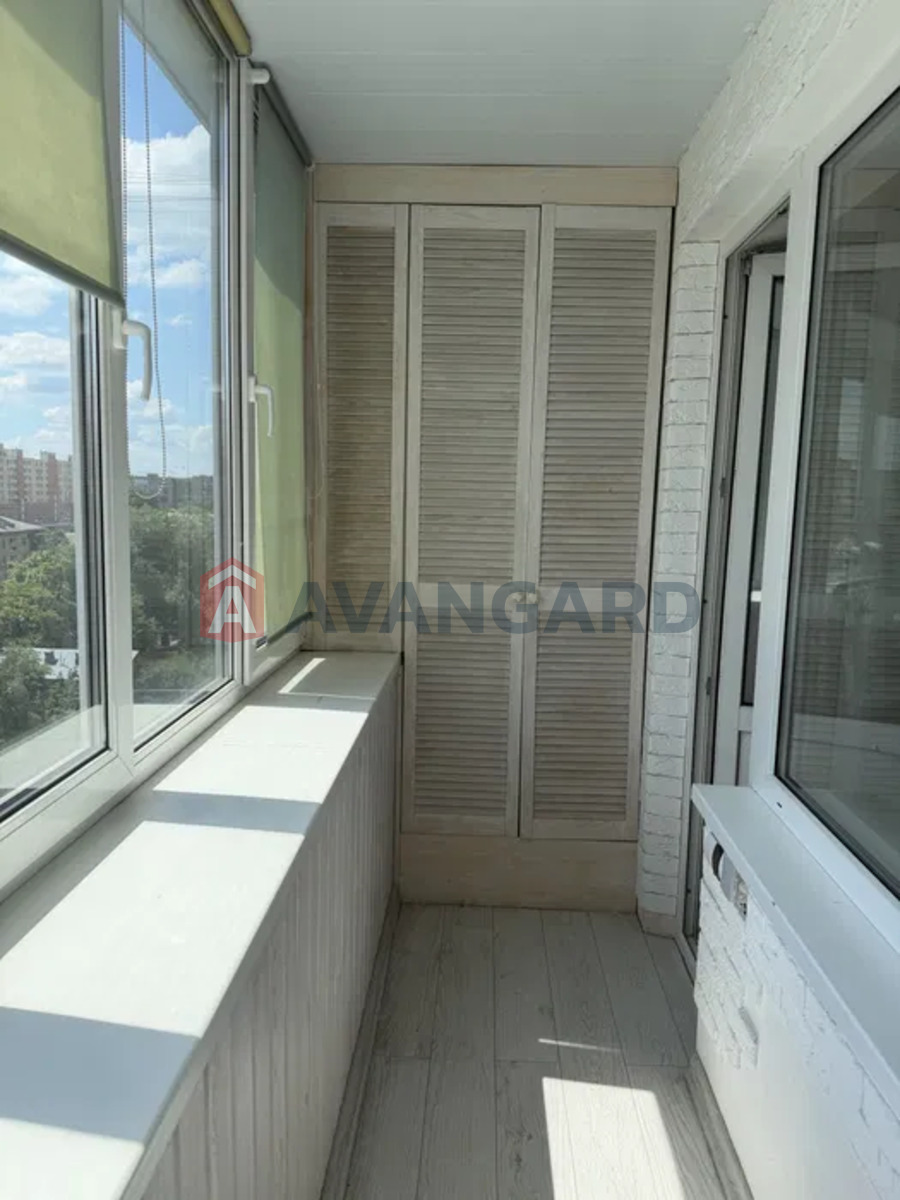 2 ��. ��������, 53/-/9 ��. �., 9/10 ������ ���� 14