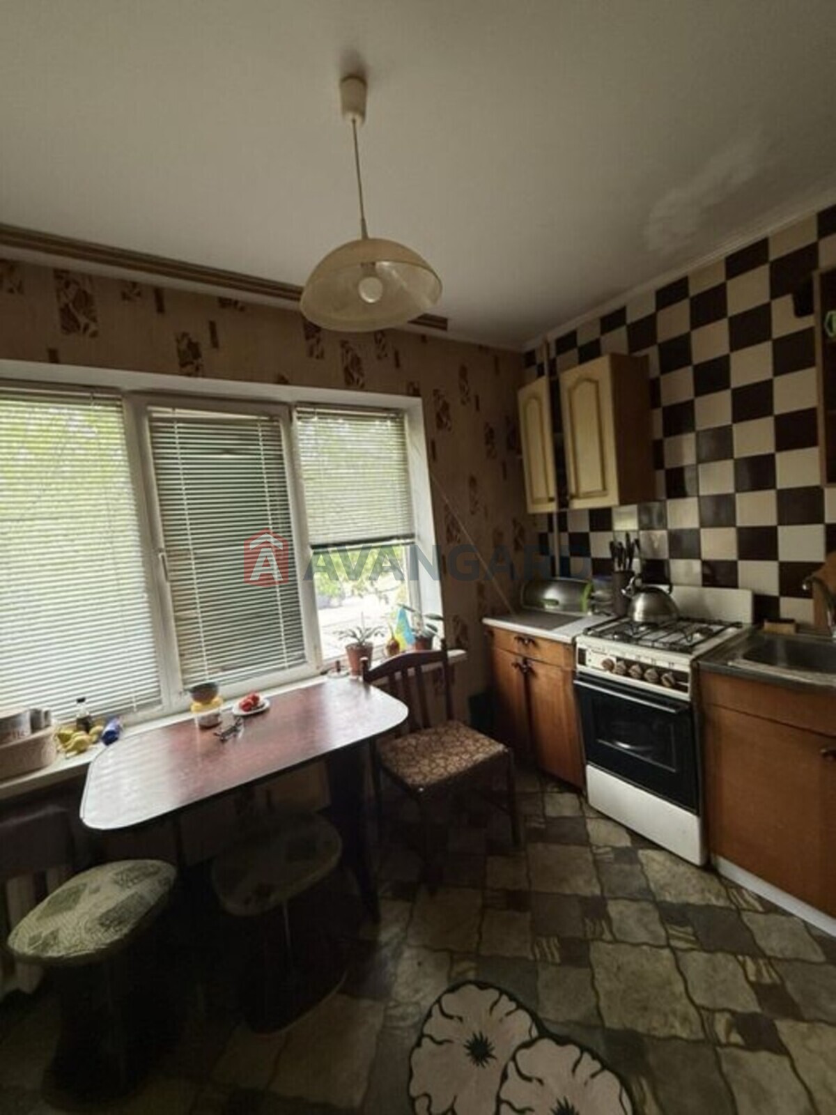 3 ��. ��������, 68/-/14 ��. �., 1/9 ������ ���� 9