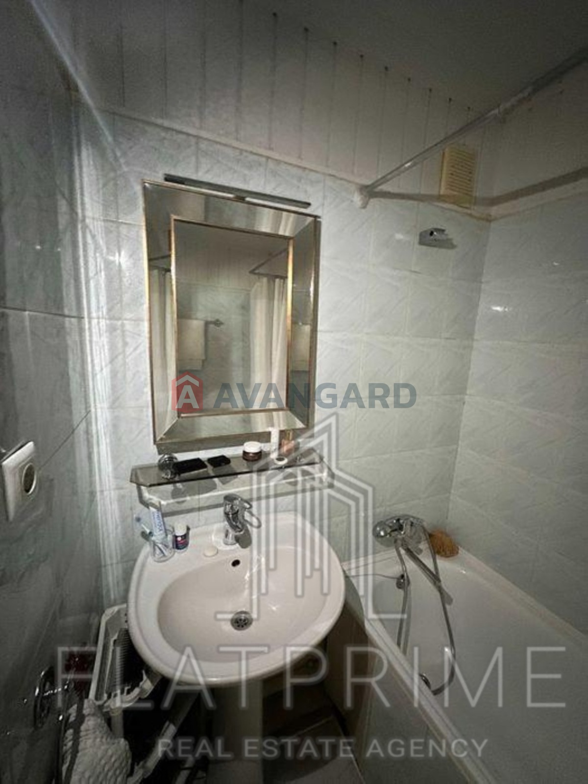 2 ��. ��������, 55/34/6 ��. �., 4/9 ������ ���� 18