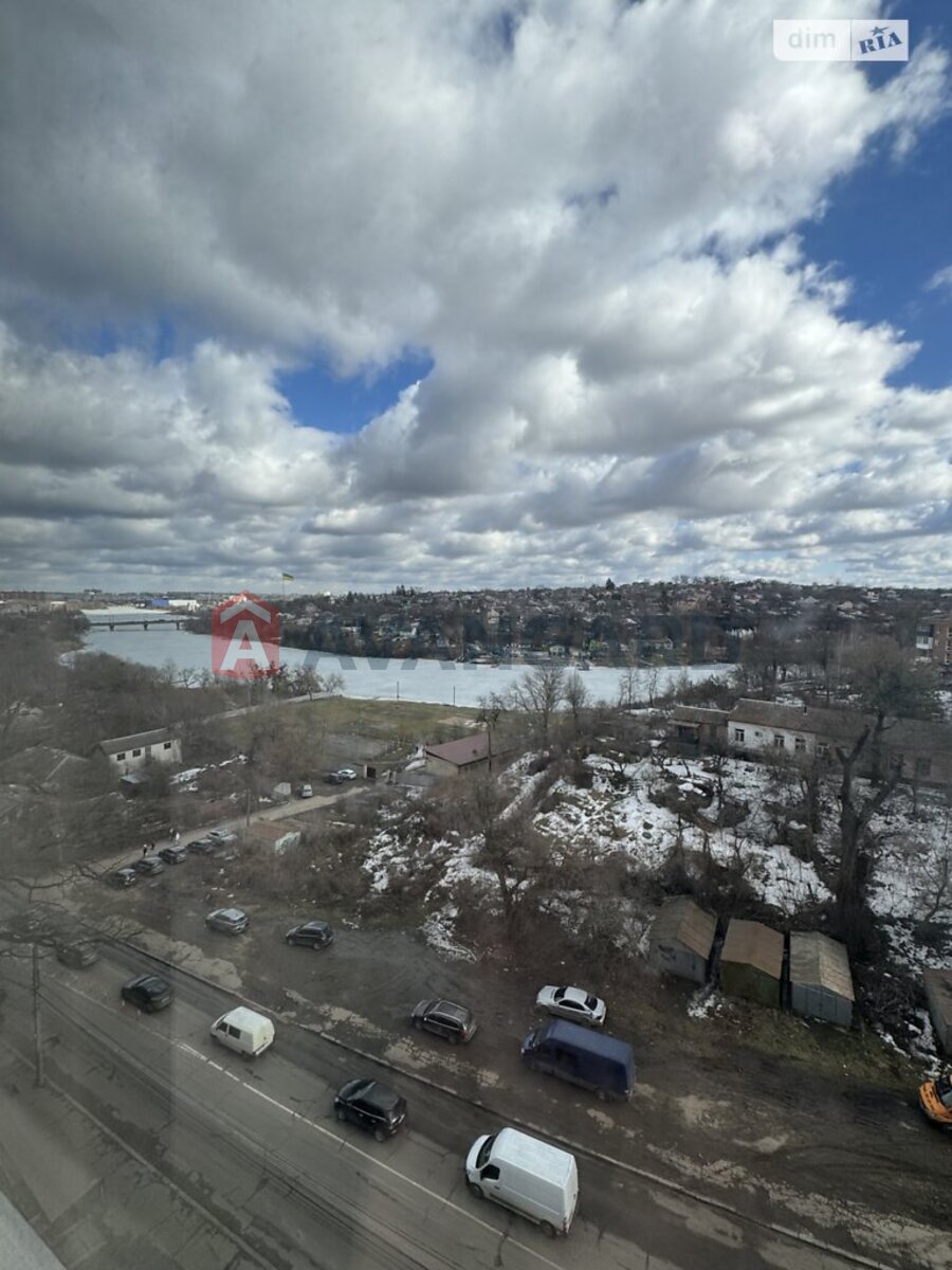 2 ��. ��������, 81/-/- ��. �., 8/12 ������ ���� 12