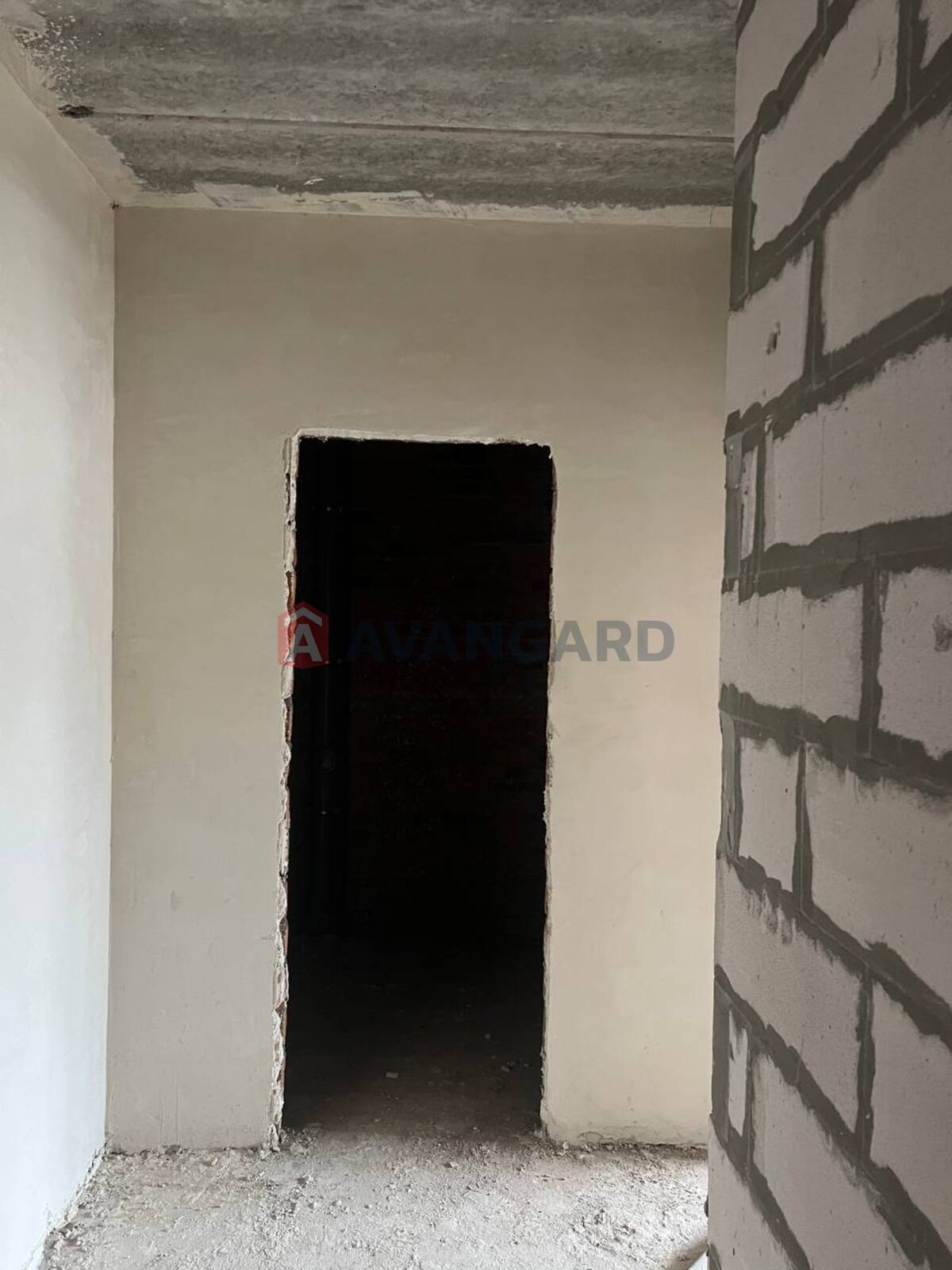 2 ��. ��������, 57/30/12 ��. �., 6/10 ������ ���� 7