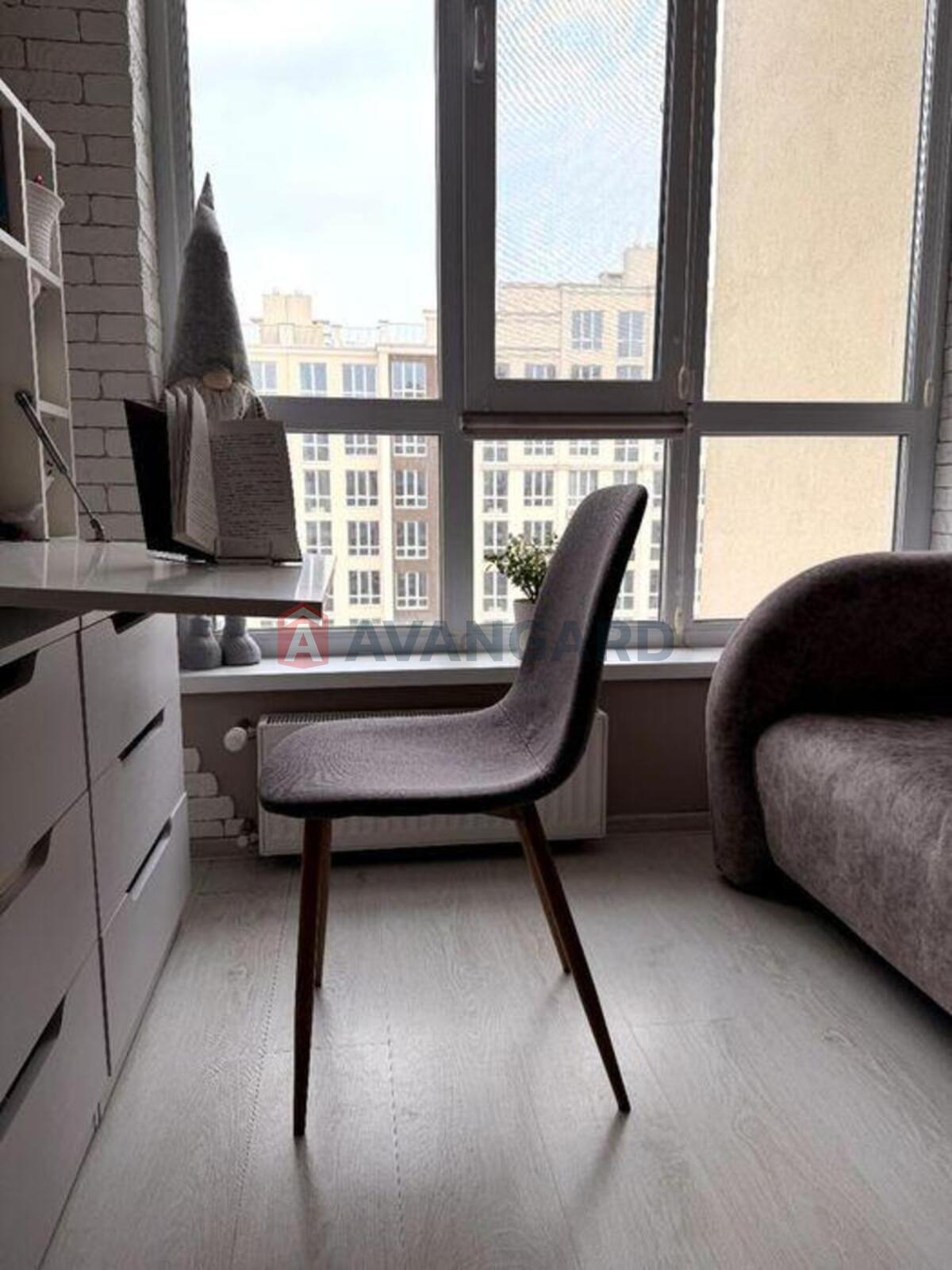 1 ��. ��������, 32/-/9 ��. �., 8/10 ������ ���� 15