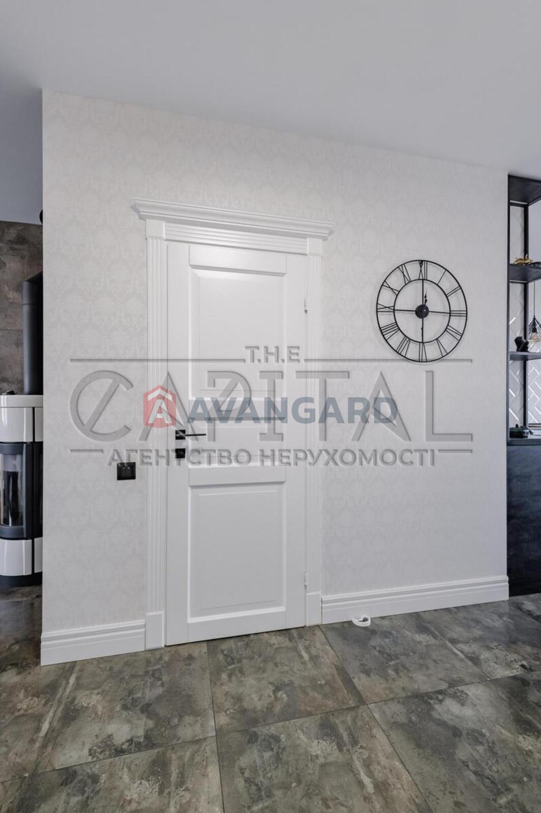 3 ��. ��������, 100/60/20 ��. �., 16/17 ������ ���� 8