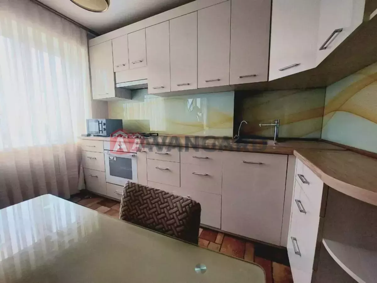 3 комн. квартира, 68/40/9 кв. м., 9/9 этаж фото 1 3 комн. квартира, 68/40/9 кв. м., 9/9 этаж фото 1