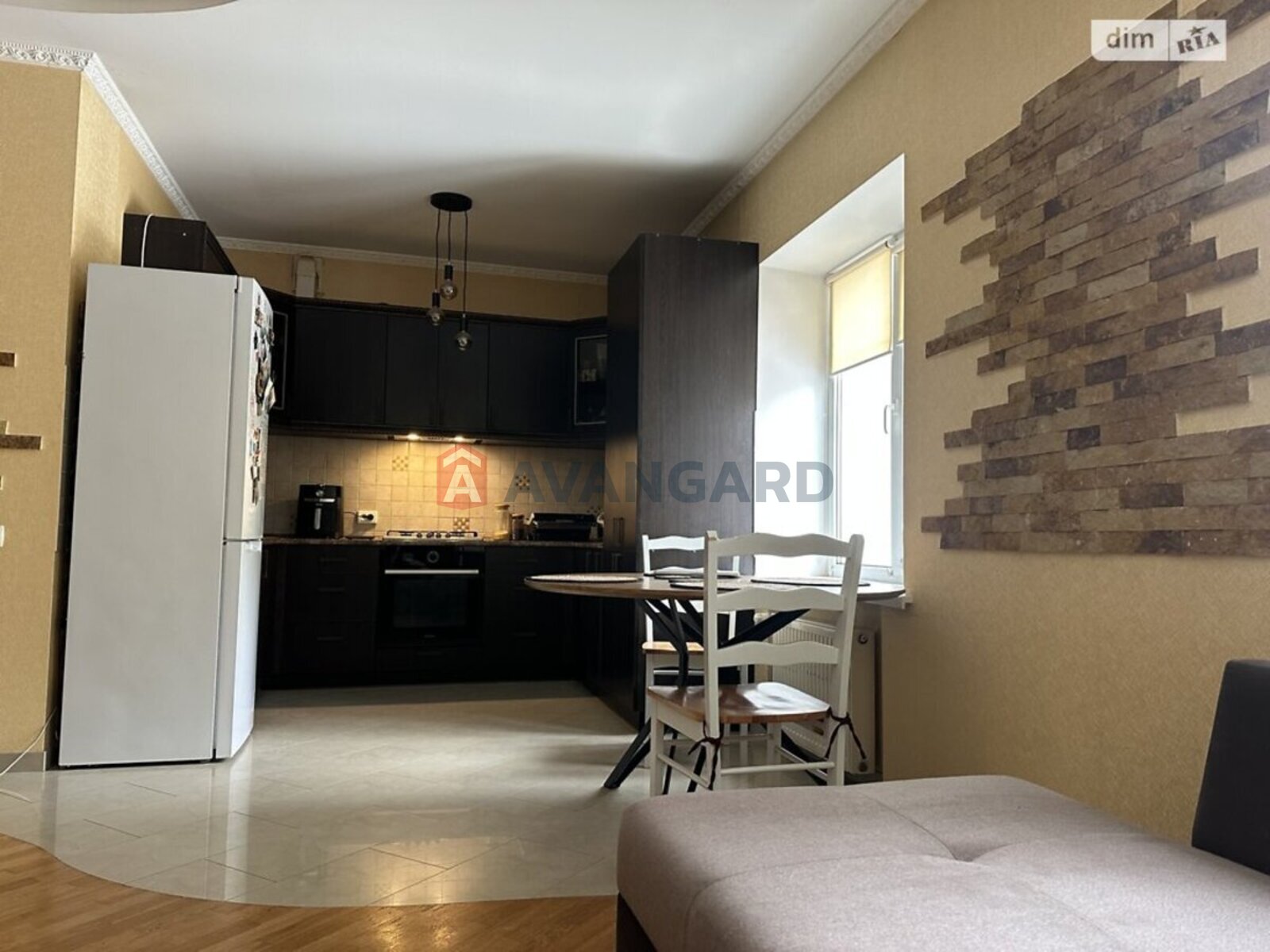 2 ����. ��������, 53/-/- ��. �., 2/2 ���� ���� 4