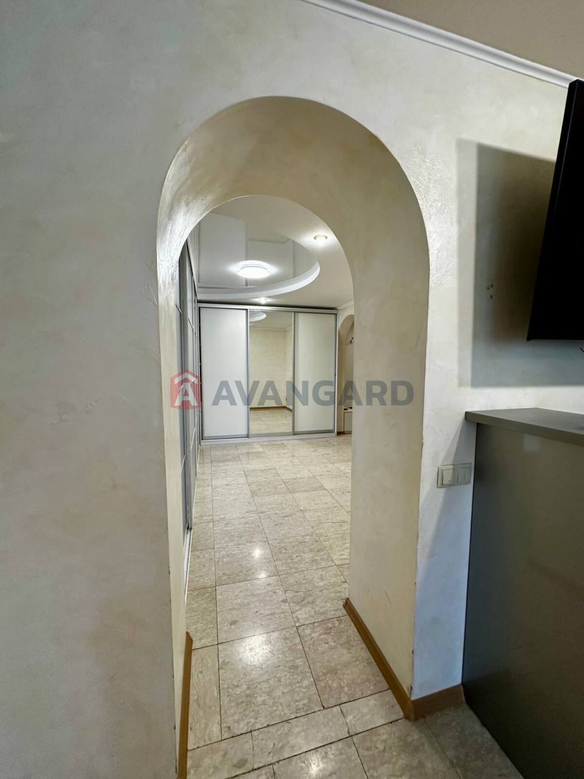 3 ��. ��������, 78/-/23 ��. �., 3/9 ������ ���� 14