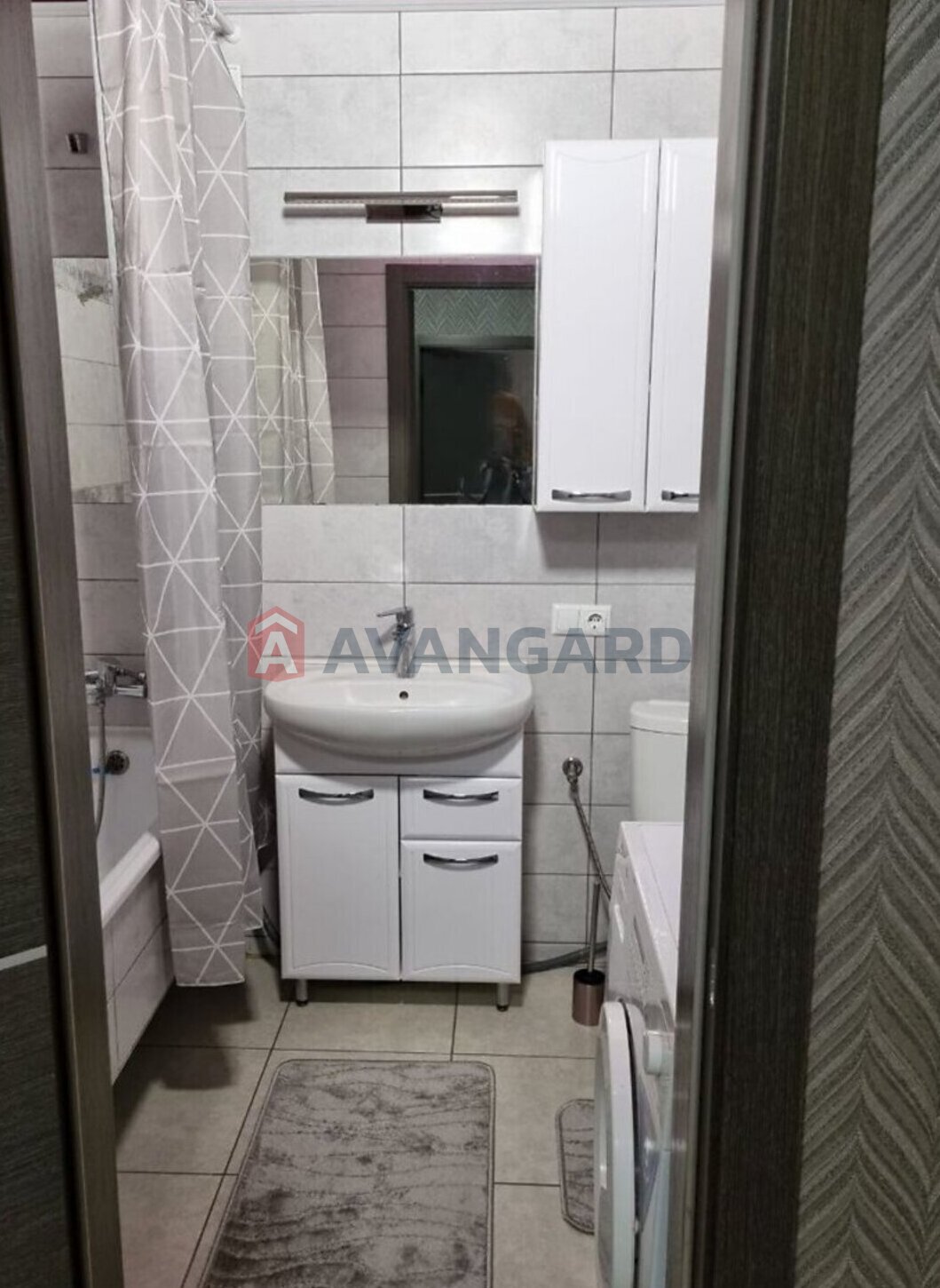 1 ����. ��������, 41/15/10 ��. �., 8/9 ���� ���� 15