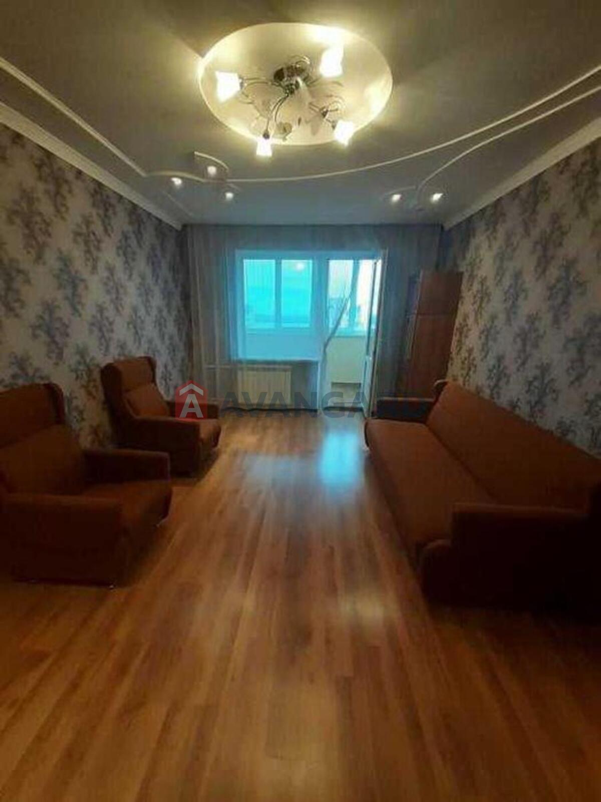 3 ����. ��������, 74/-/9 ��. �., 16/16 ���� ���� 3