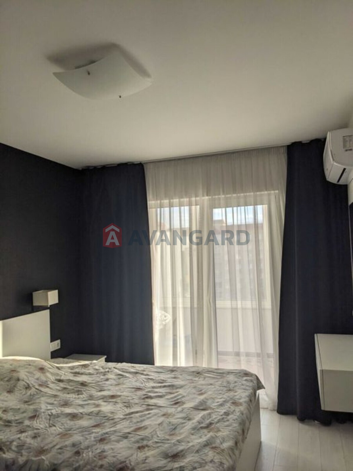 4 . , 102/-/10 . ., 9/10   14