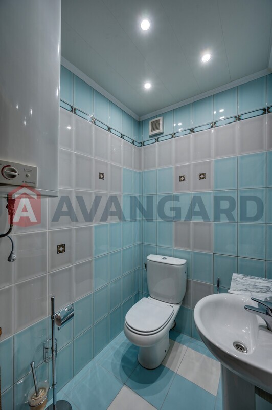 4 ��. ��������, 115/-/13 ��. �., 2/5 ������ ���� 5