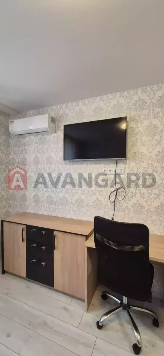 1 . , 46/18/18 . ., 10/10   19