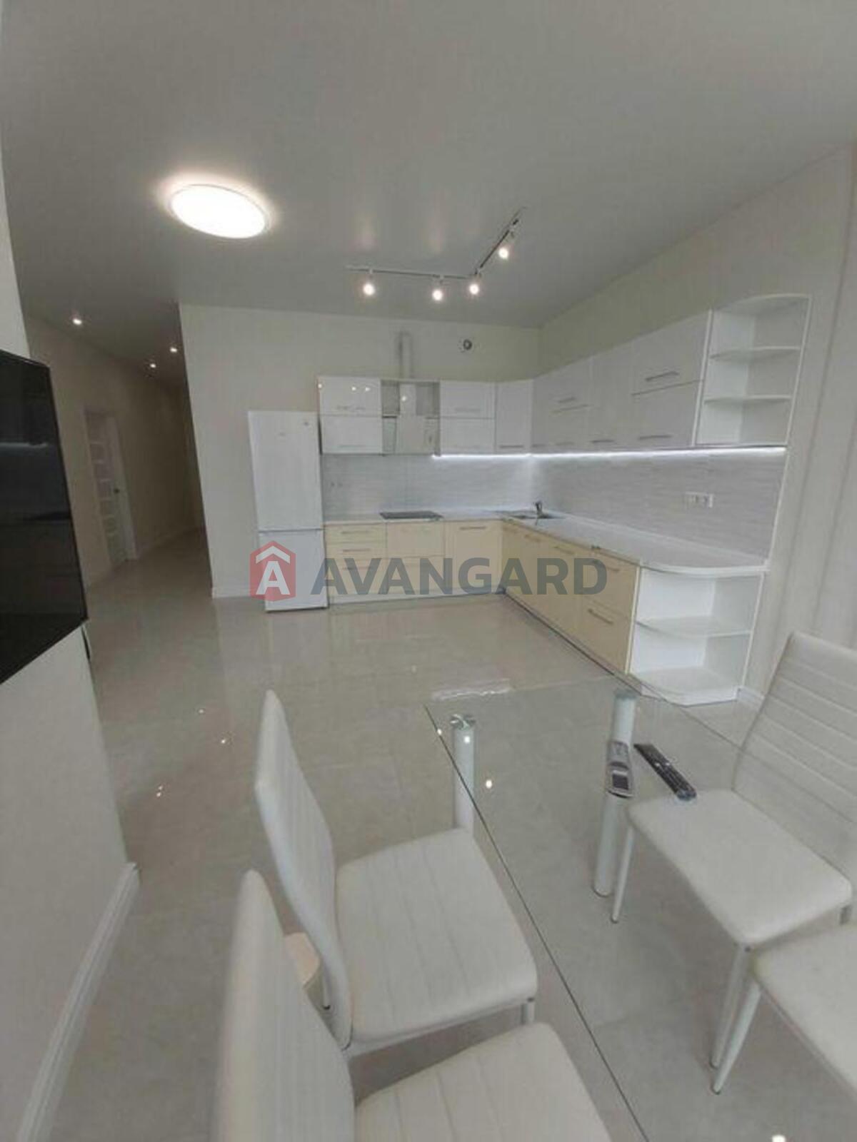 2 ��. ��������, 80/-/30 ��. �., 11/26 ������ ���� 13