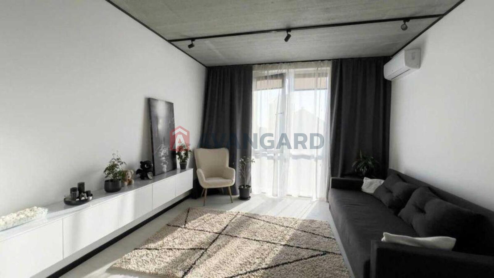 1 ��. ��������, 31/23/4 ��. �., 3/4 ������ ���� 3