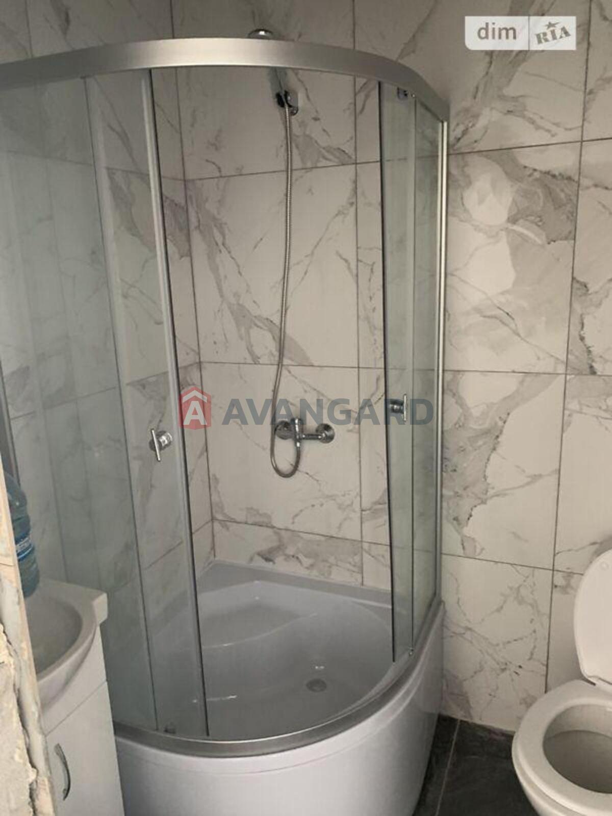 1 ��. ��������, 22/16/5 ��. �., 3/4 ������ ���� 2