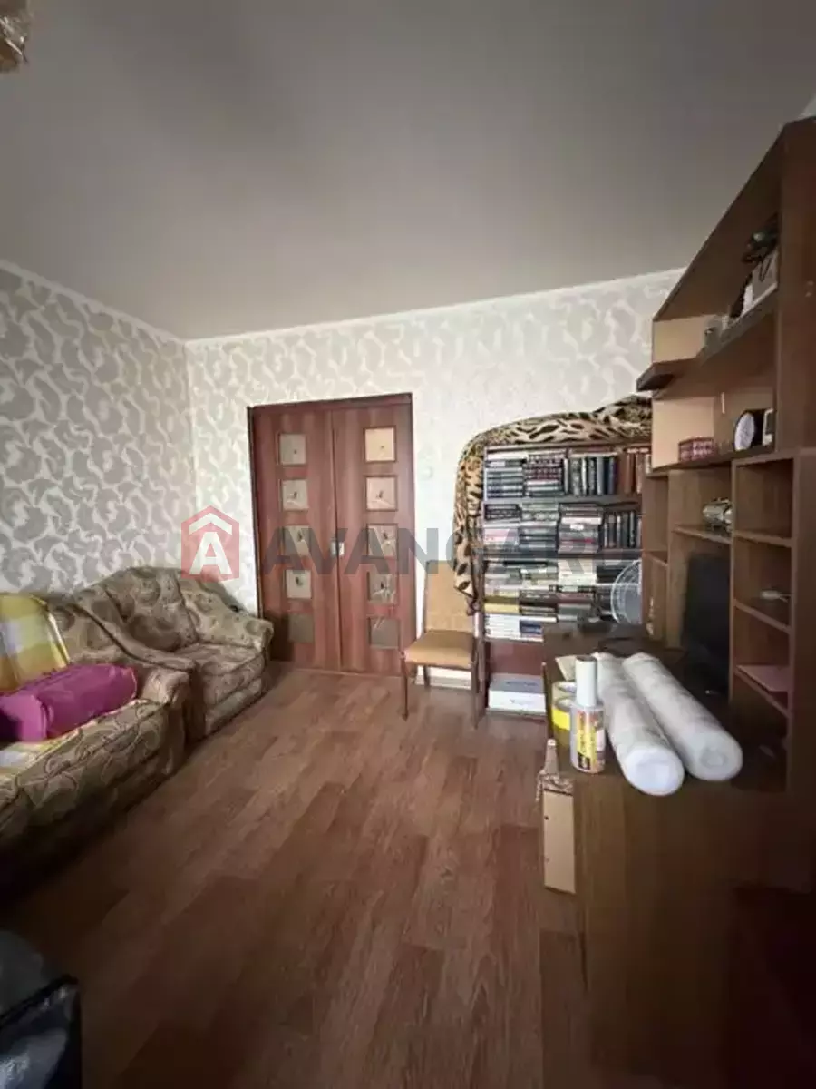 2 ��. ��������, 52/-/8 ��. �., 8/10 ������ ���� 2