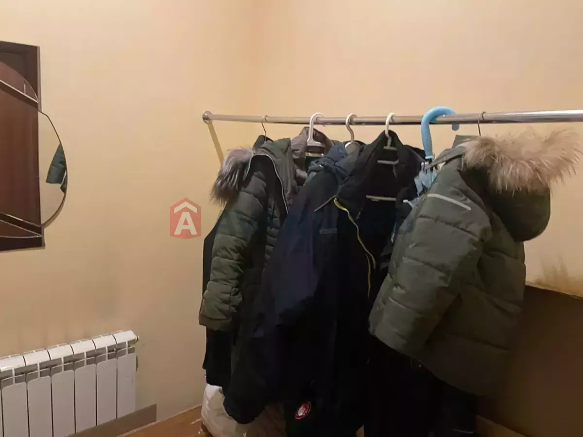 2 ��. ��������, 30/-/4 ��. �., 1/3 ������ ���� 10