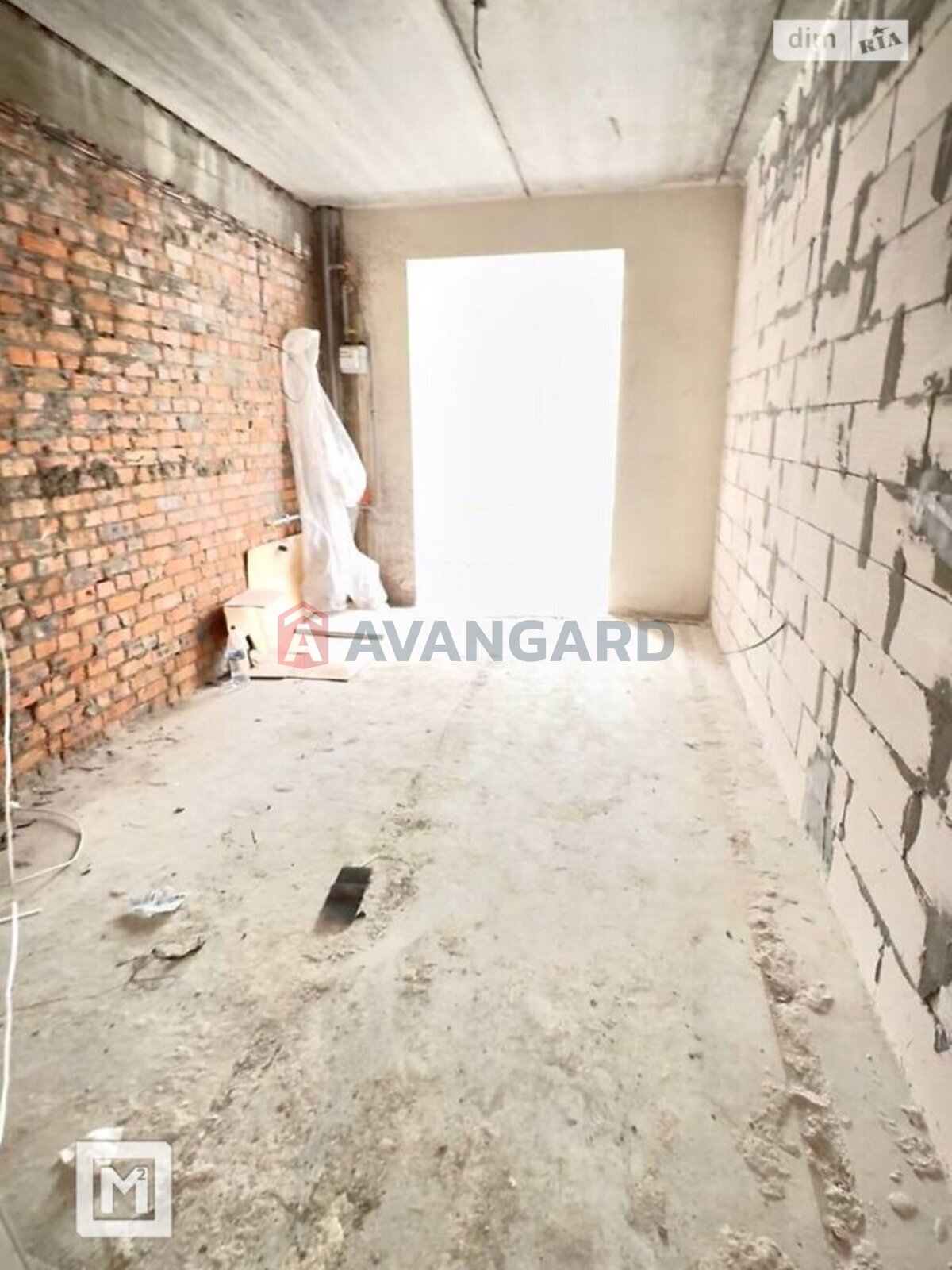 2 ��. ��������, 73/36/18 ��. �., 4/10 ������ ���� 10