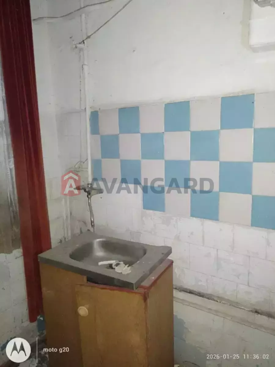 2 ��. ��������, 35/23/4 ��. �., 1/2 ������ ���� 3