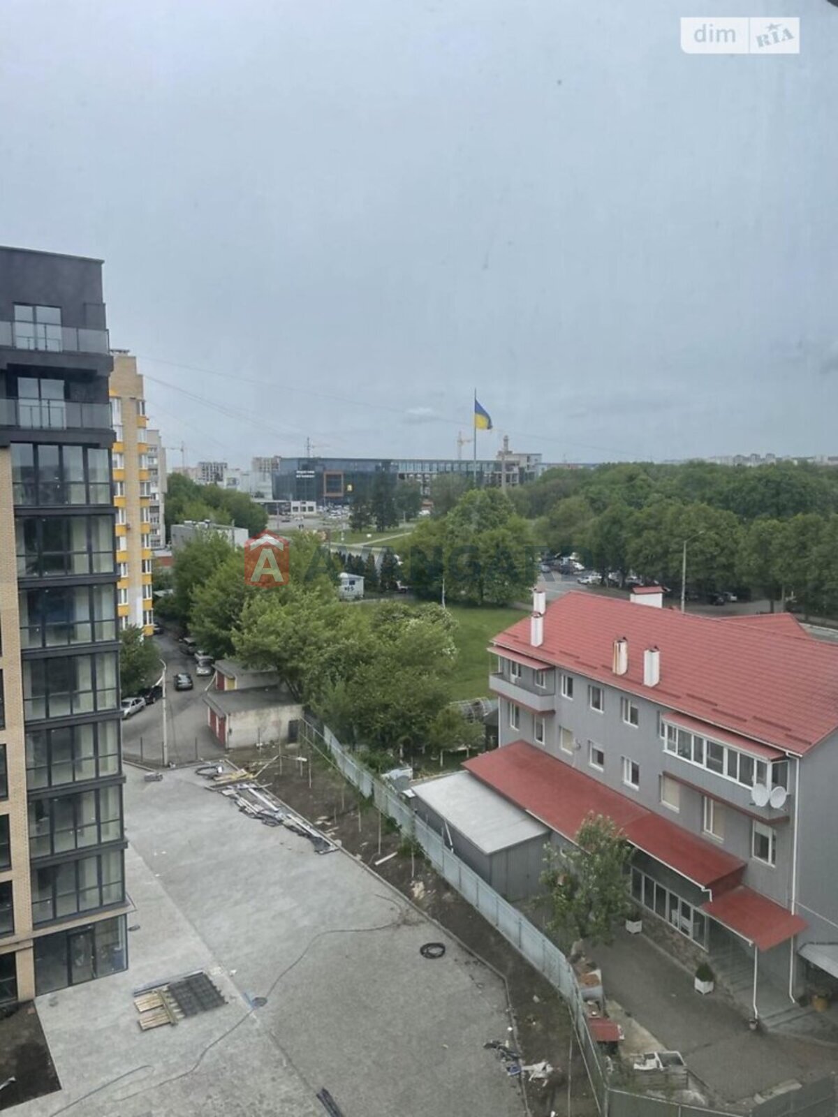 2 ��. ��������, 68/34/16 ��. �., 8/10 ������ ���� 7