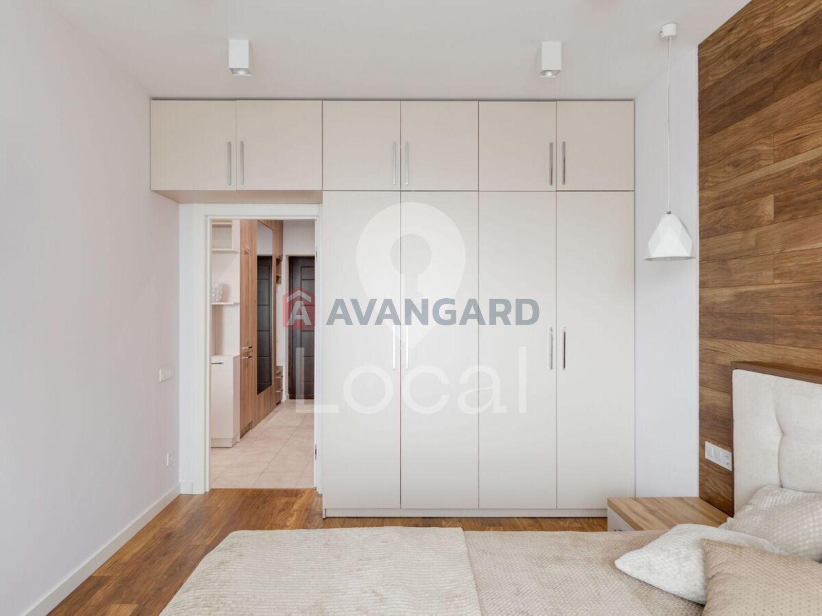 1 ��. ��������, 53/33/20 ��. �., 14/26 ������ ���� 11