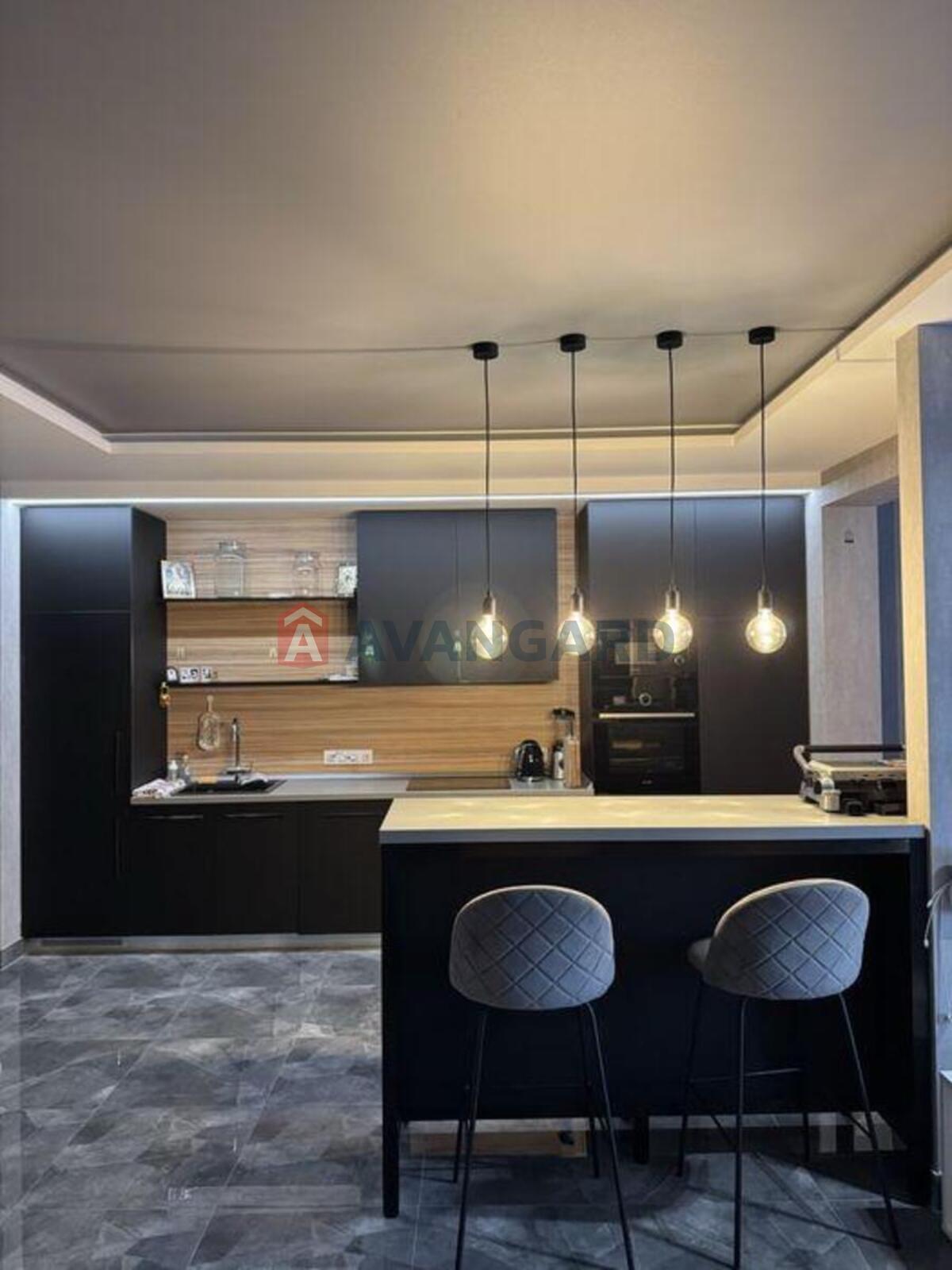 2 ��. ��������, 100/-/20 ��. �., 2/25 ������ ���� 15