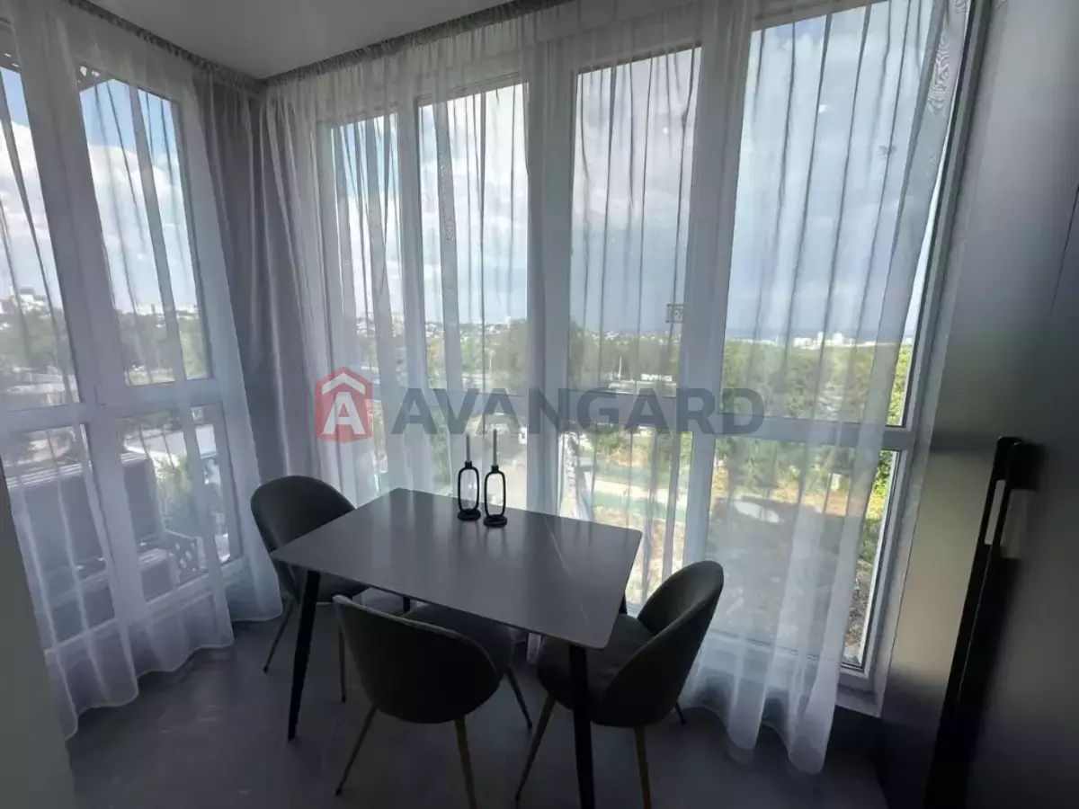 1 ��. ��������, 48/17/18 ��. �., 8/10 ������ ���� 6