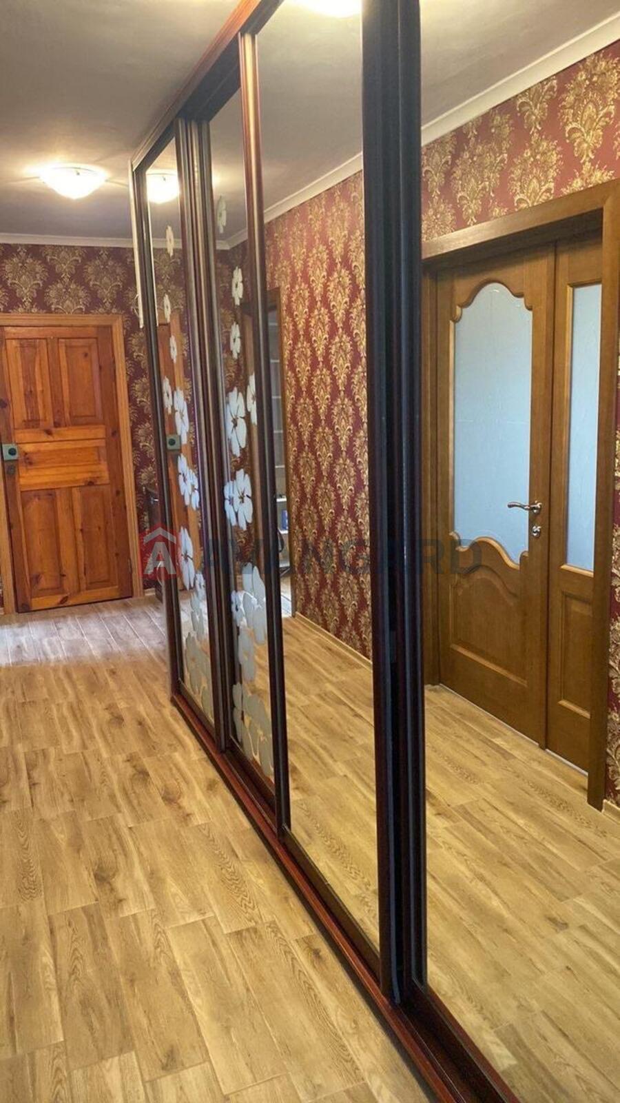 4 ��. ��������, 87,5/-/8,5 ��. �., 10/16 ������ ���� 18