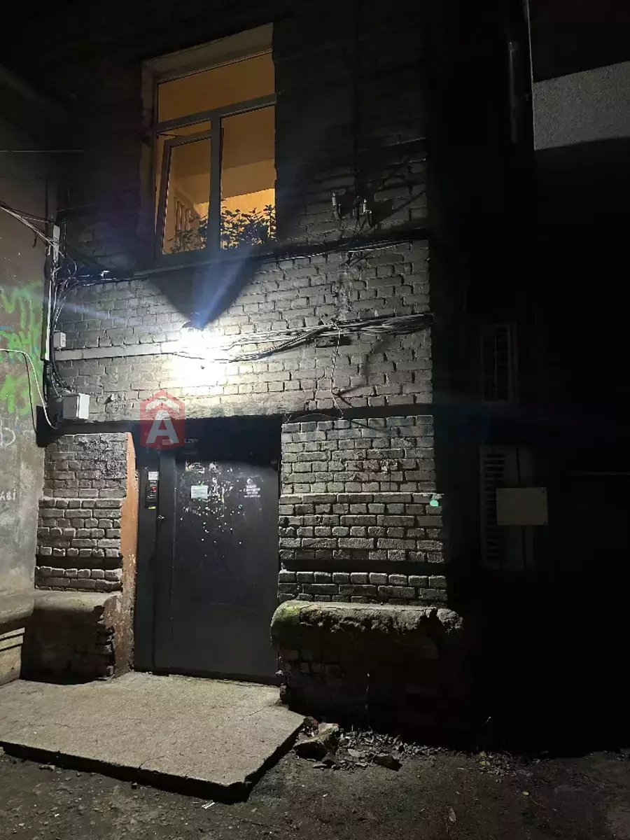 1 ��. ��������, 31/17/5 ��. �., 2/5 ������ ���� 13