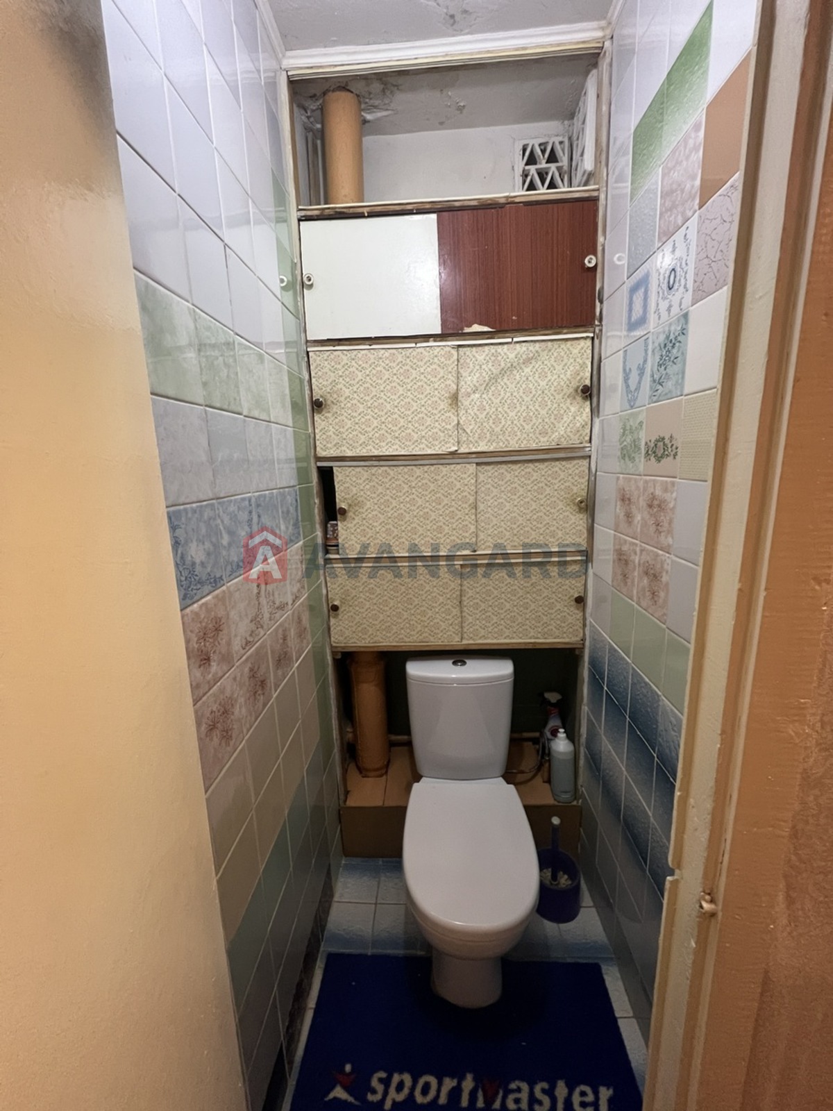 1 ��. ��������, 42/18/8 ��. �., 6/16 ������ ���� 9