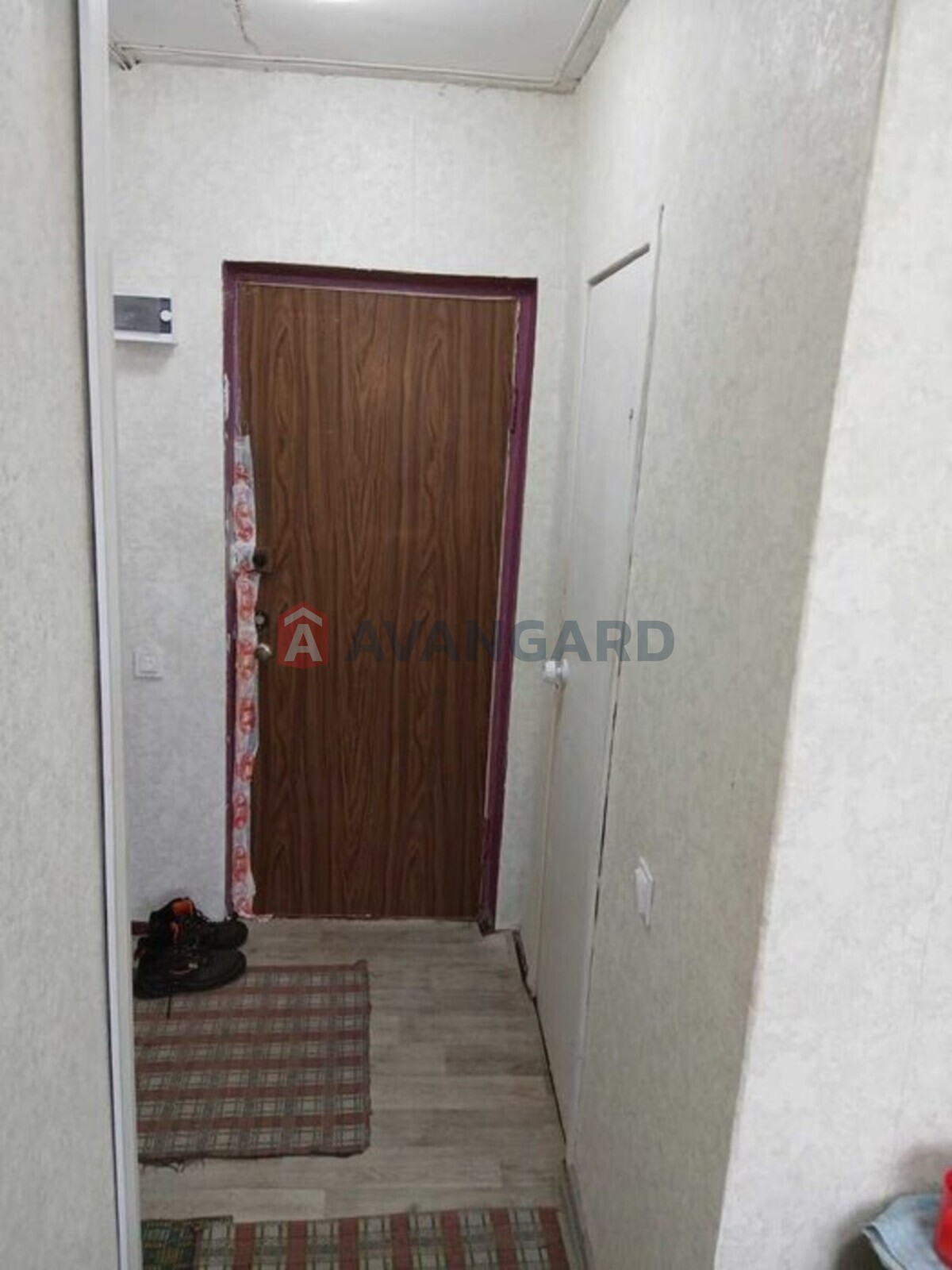 1 ��. ��������, 21/-/5 ��. �., 9/9 ������ ���� 11