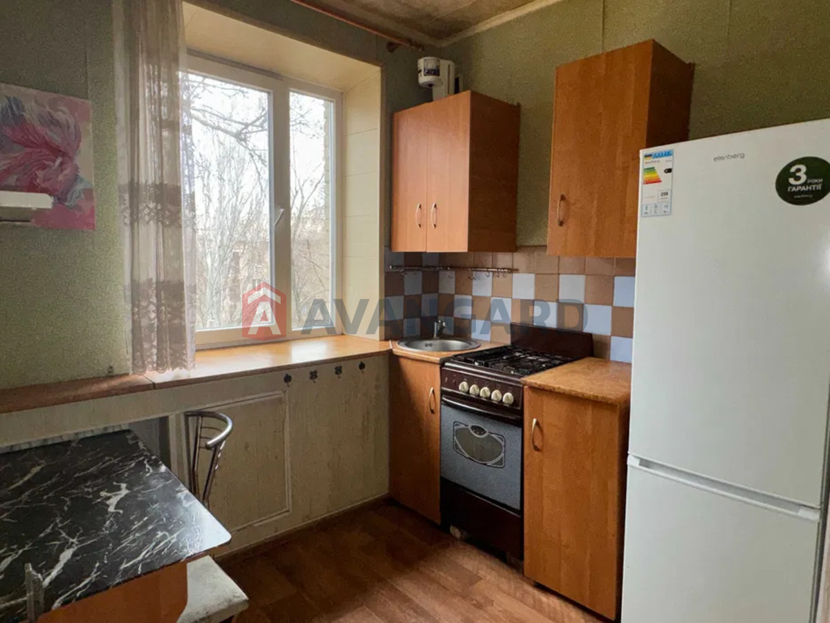 1 ��. ��������, 31/-/6 ��. �., 5/5 ������ ���� 1