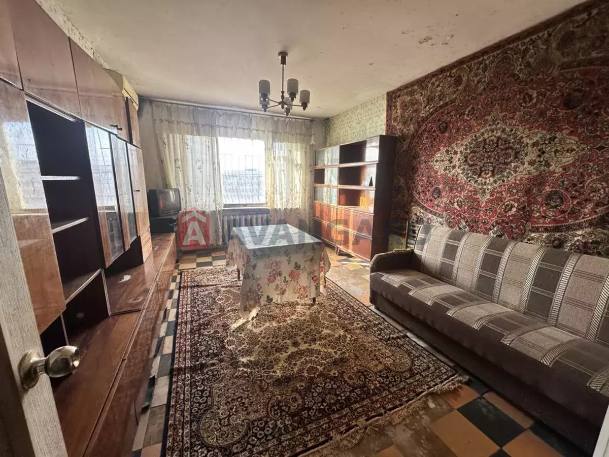 3 ����. ��������, 65/-/9 ��. �., 9/9 ���� ���� 1