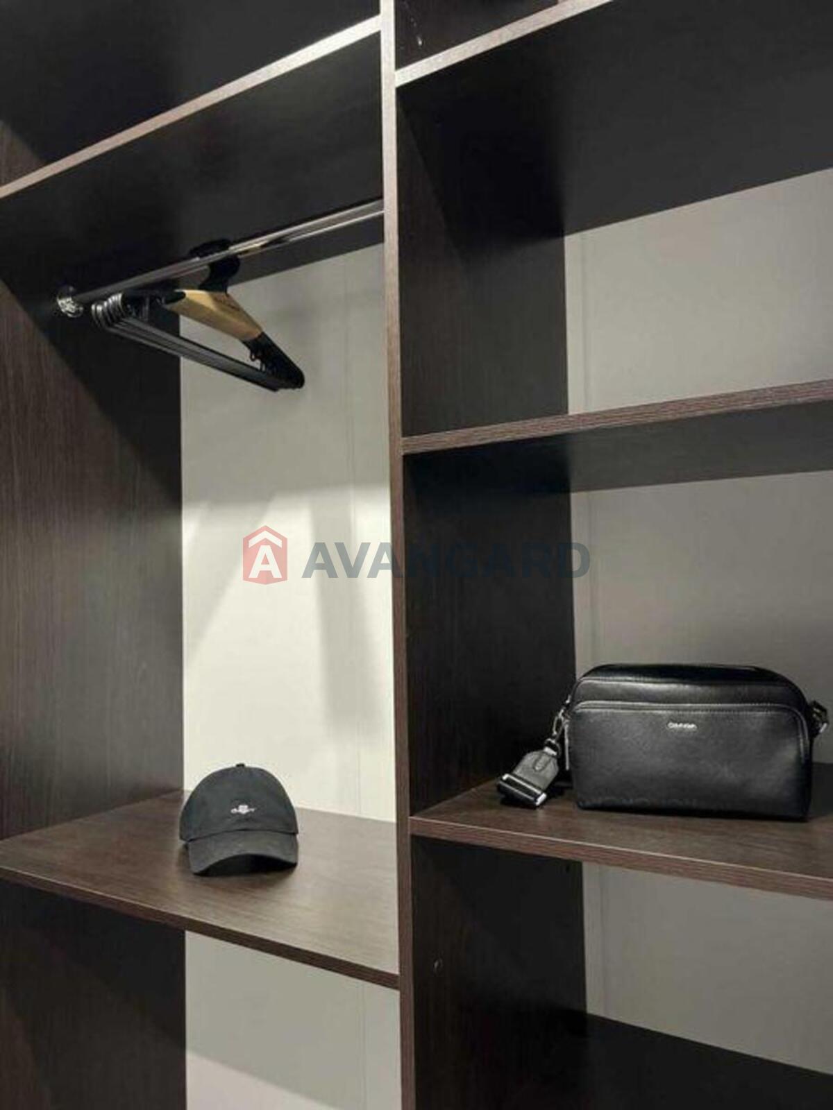 1 . , 40/-/18 . ., 23/25   10