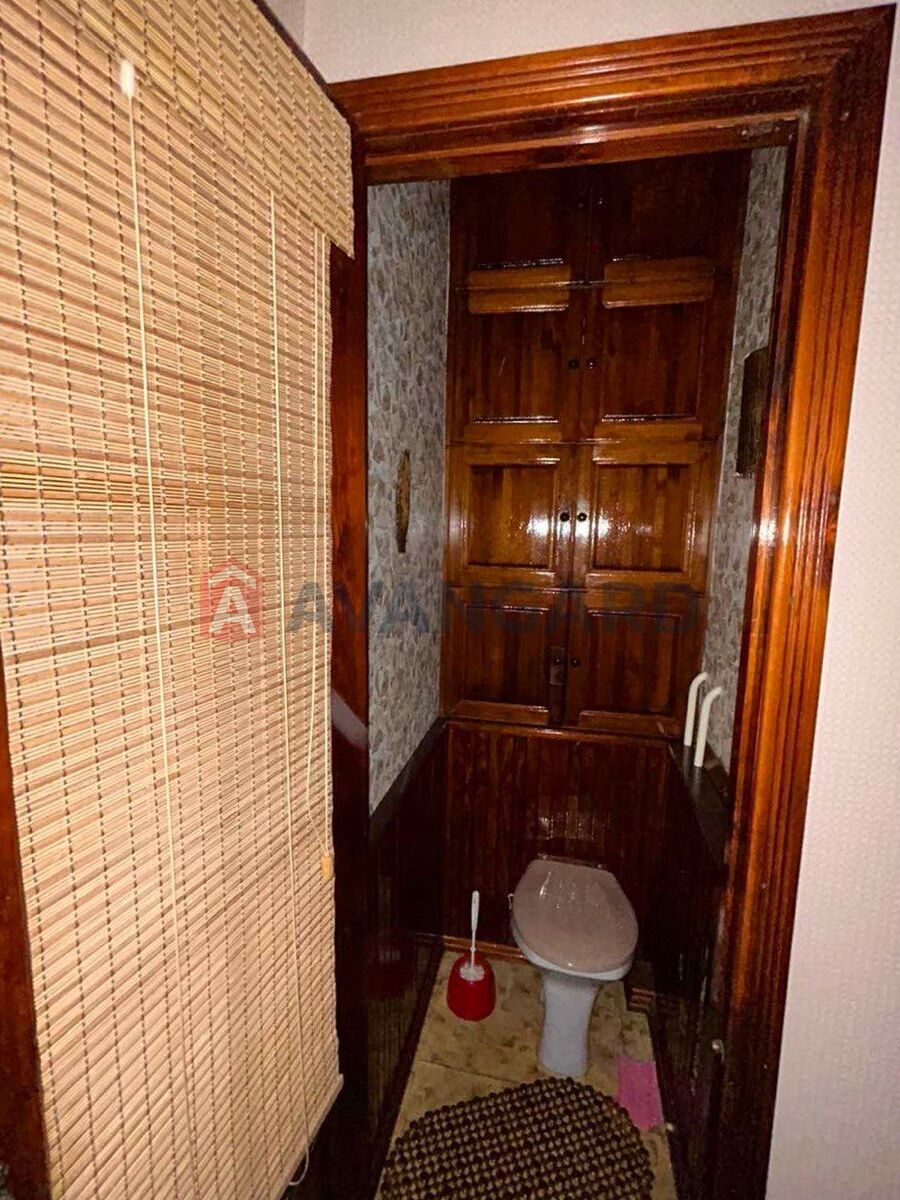 3 ��. ��������, 68/-/9 ��. �., 9/9 ������ ���� 4