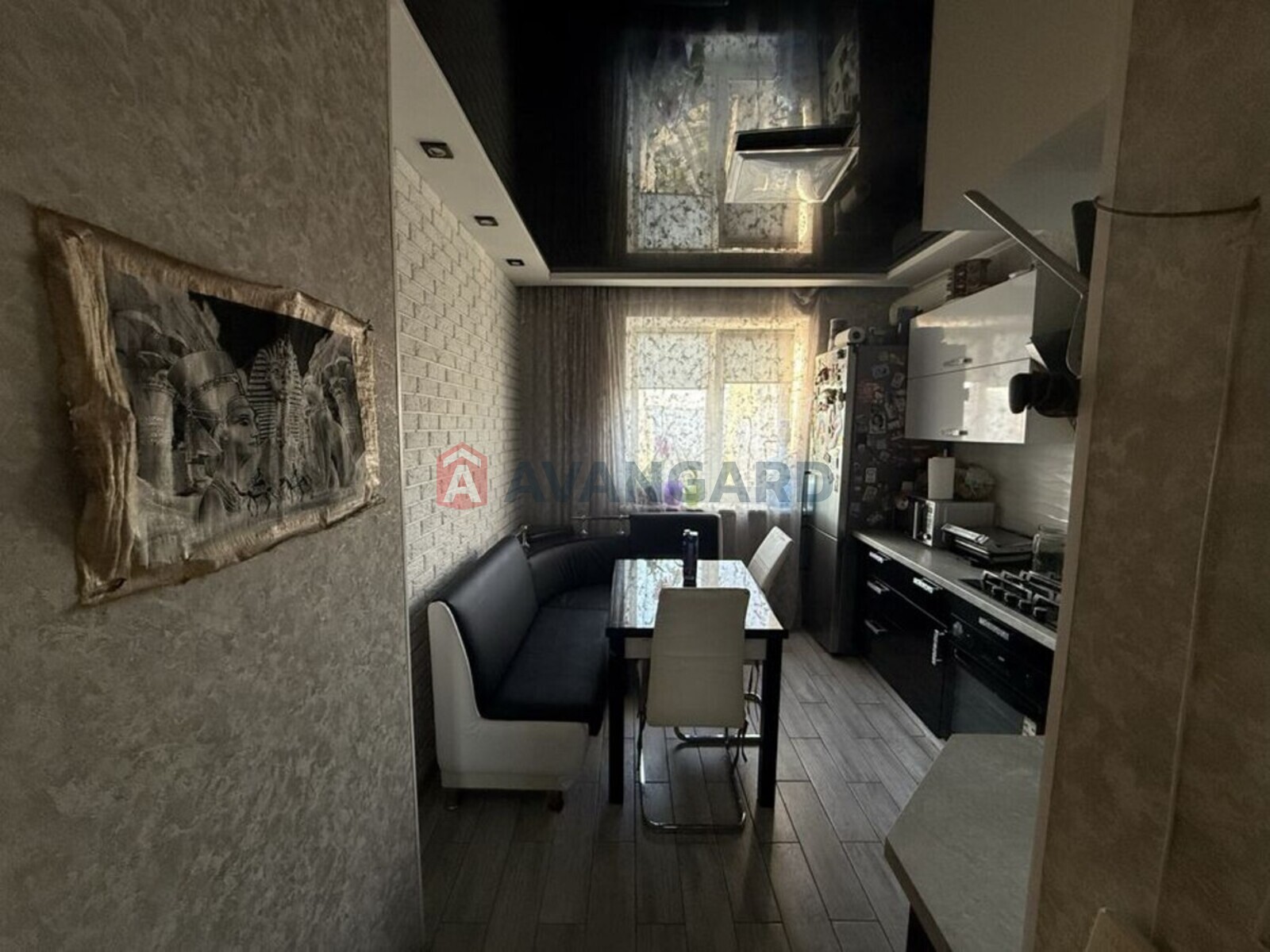 3 ��. ��������, 62/-/9 ��. �., 9/9 ������ ���� 22