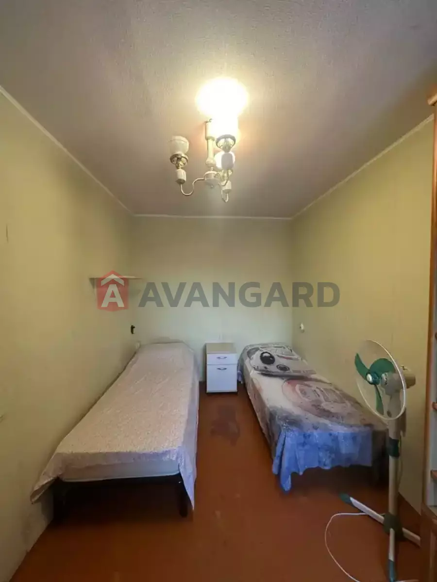 3 ��. ��������, 55/41/5 ��. �., 4/5 ������ ���� 7