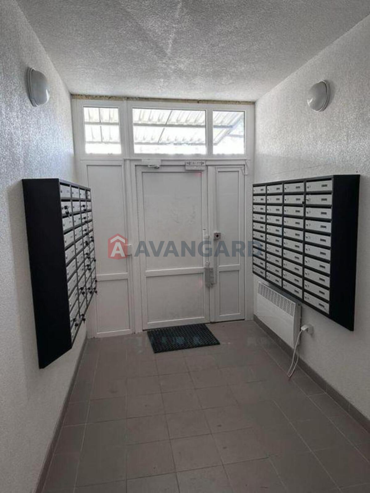 1 ��. ��������, 30/-/30 ��. �., 4/5 ������ ���� 2