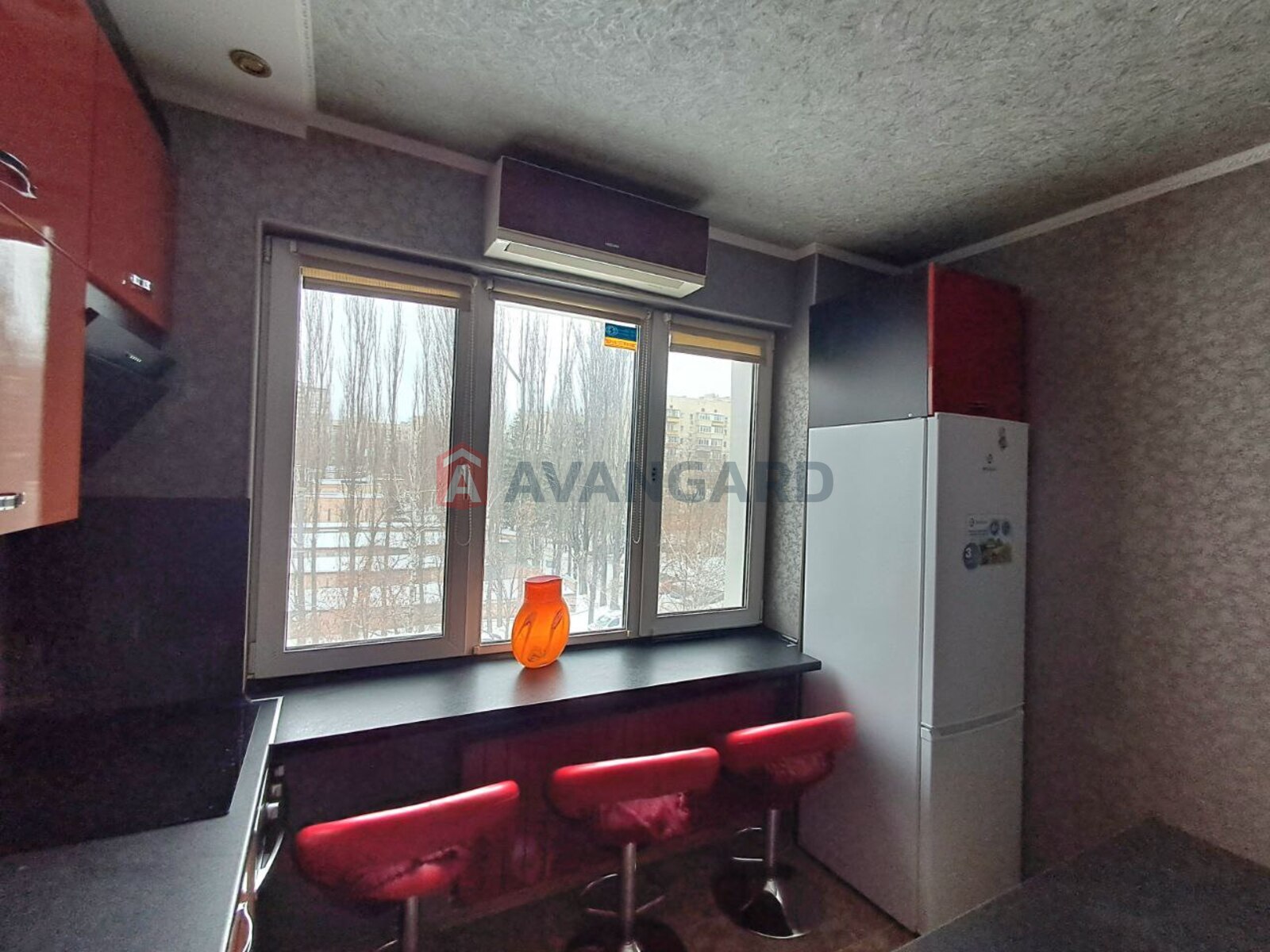 3 ��. ��������, 80/-/8 ��. �., 5/16 ������ ���� 16