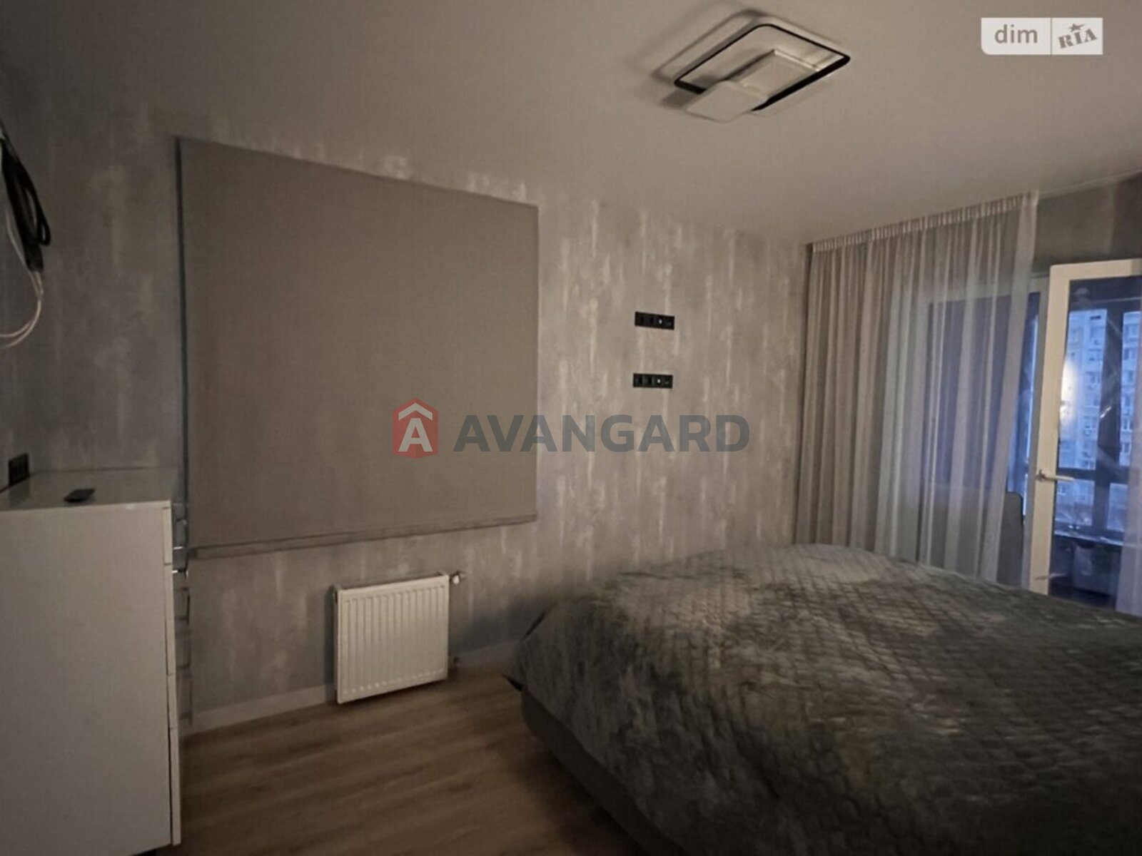 3 ��. ��������, 78/-/10 ��. �., 5/10 ������ ���� 22